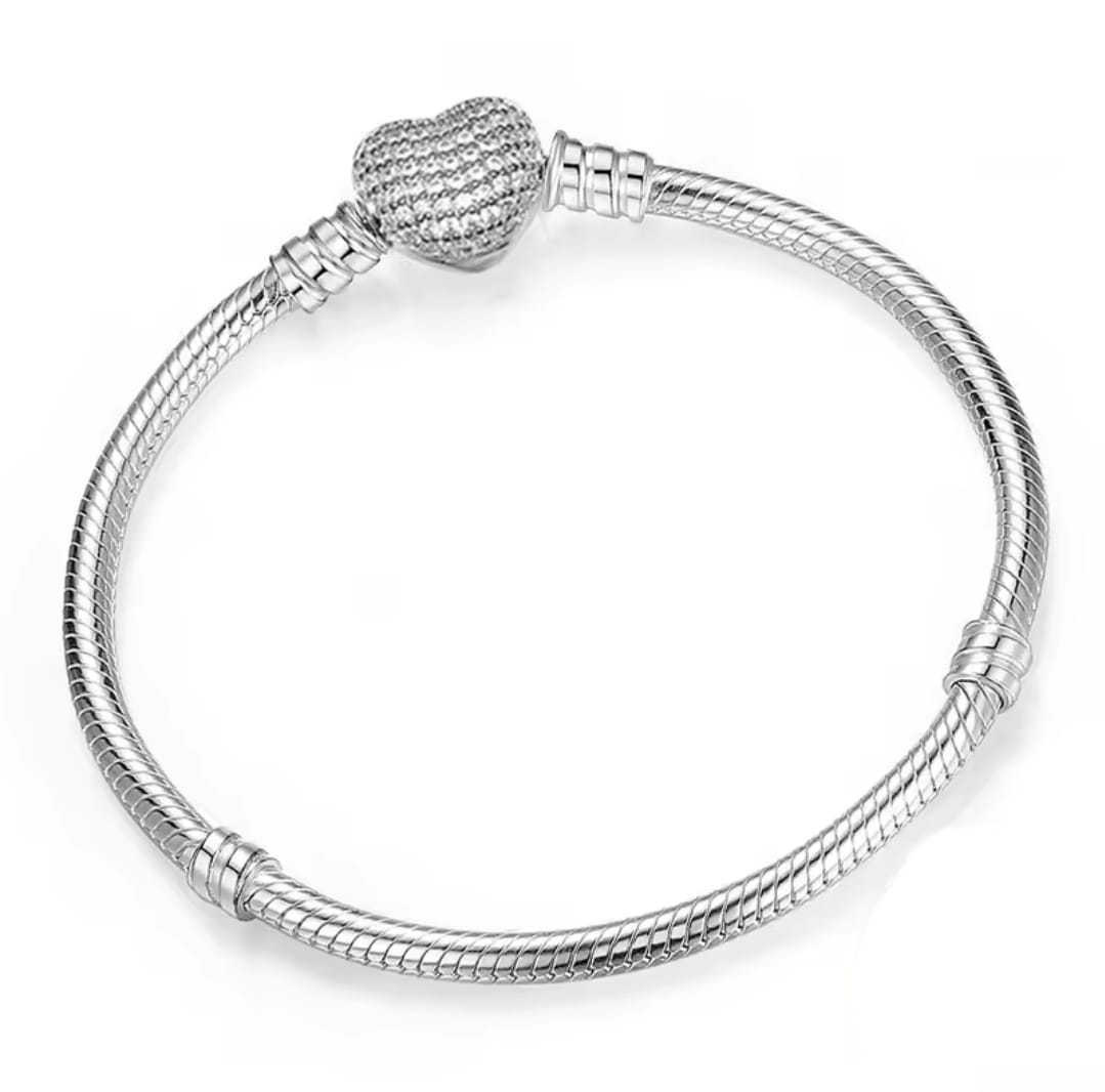 Pulsera de plata Pandora con dije de corazón