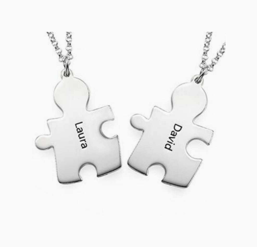 Collares de pareja con colgante de piezas de rompecabezas