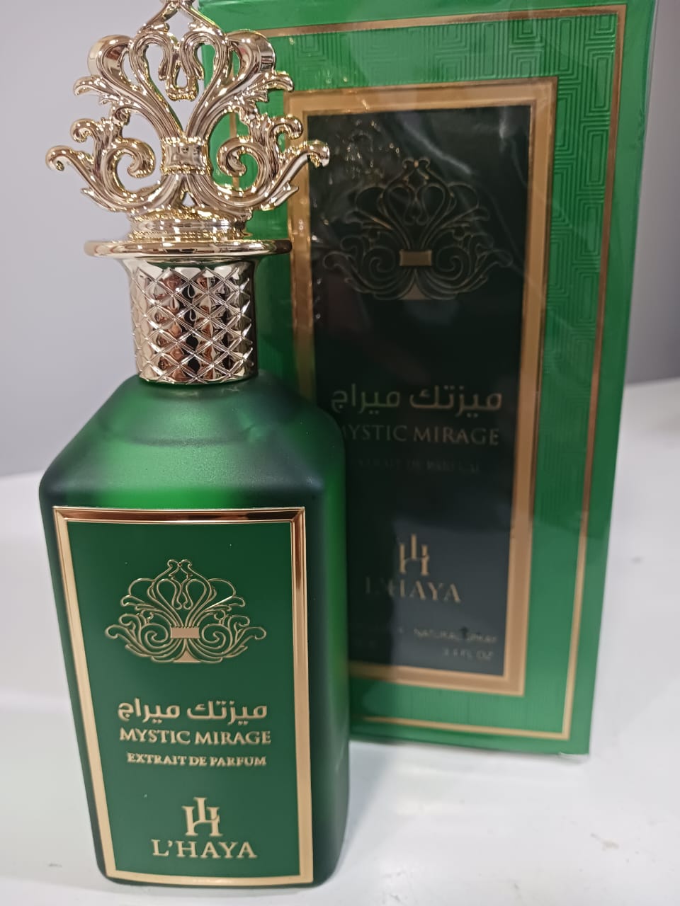 Oud Royale Extrait de Parfum by L'Haya