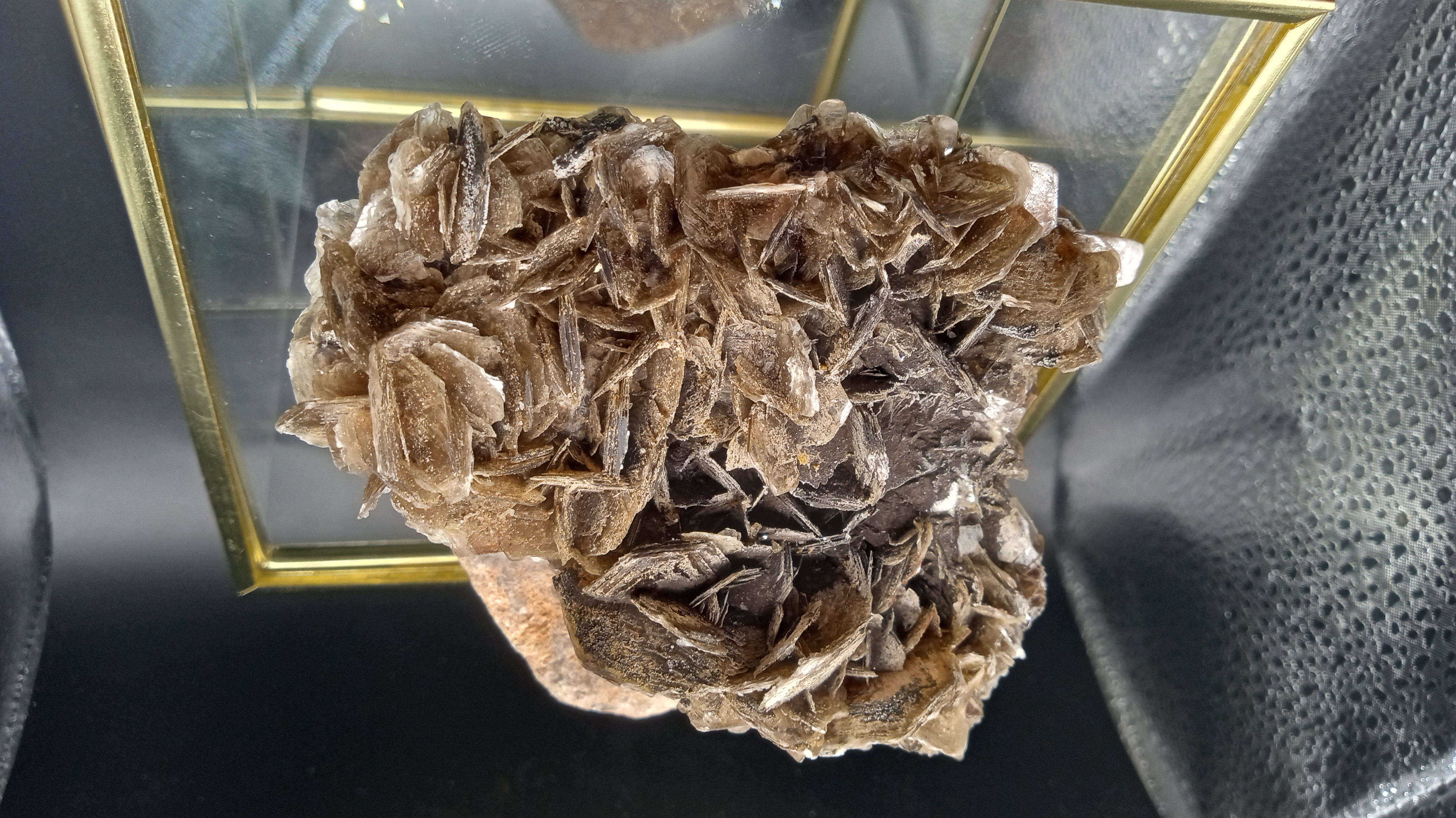 Beautiful Muscovite w/ White Calcite - Unique -
