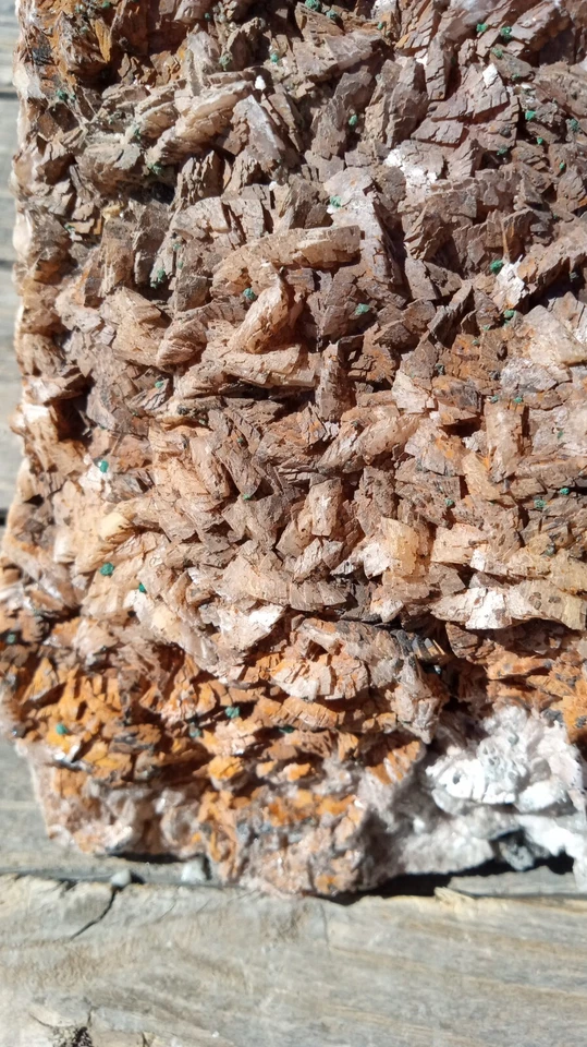 Dolomite / Malachite / Jarosite / Hausmannite