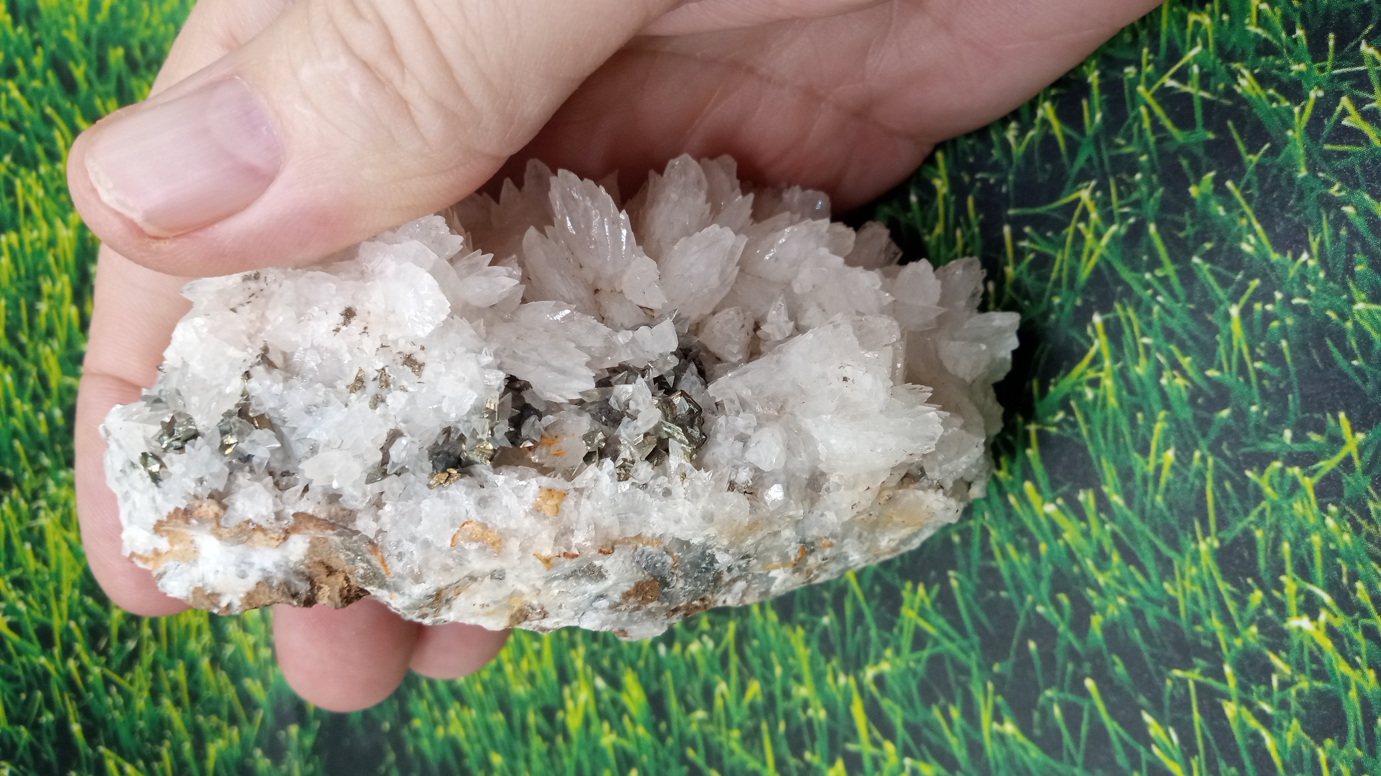 Stilbite an Pyrite - Beautiful Combo Mineral Specimen -
