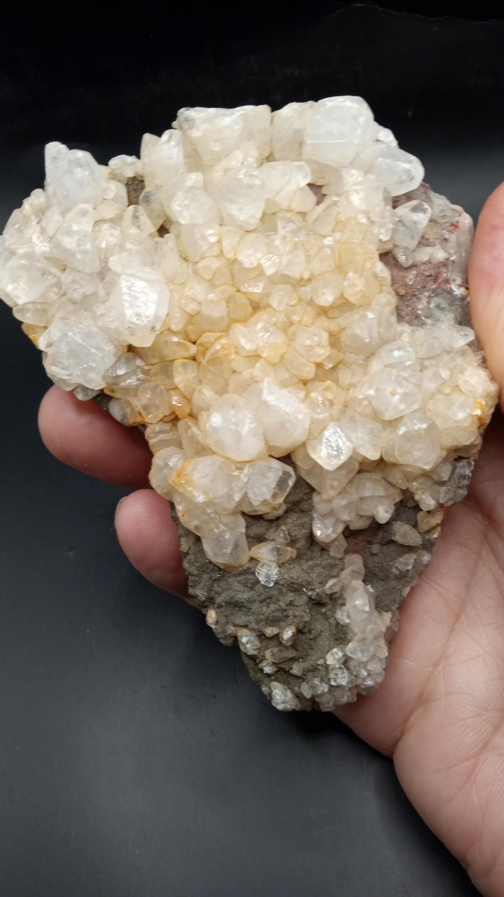 Beautiful Quartz Crystals Mineral Specimen -