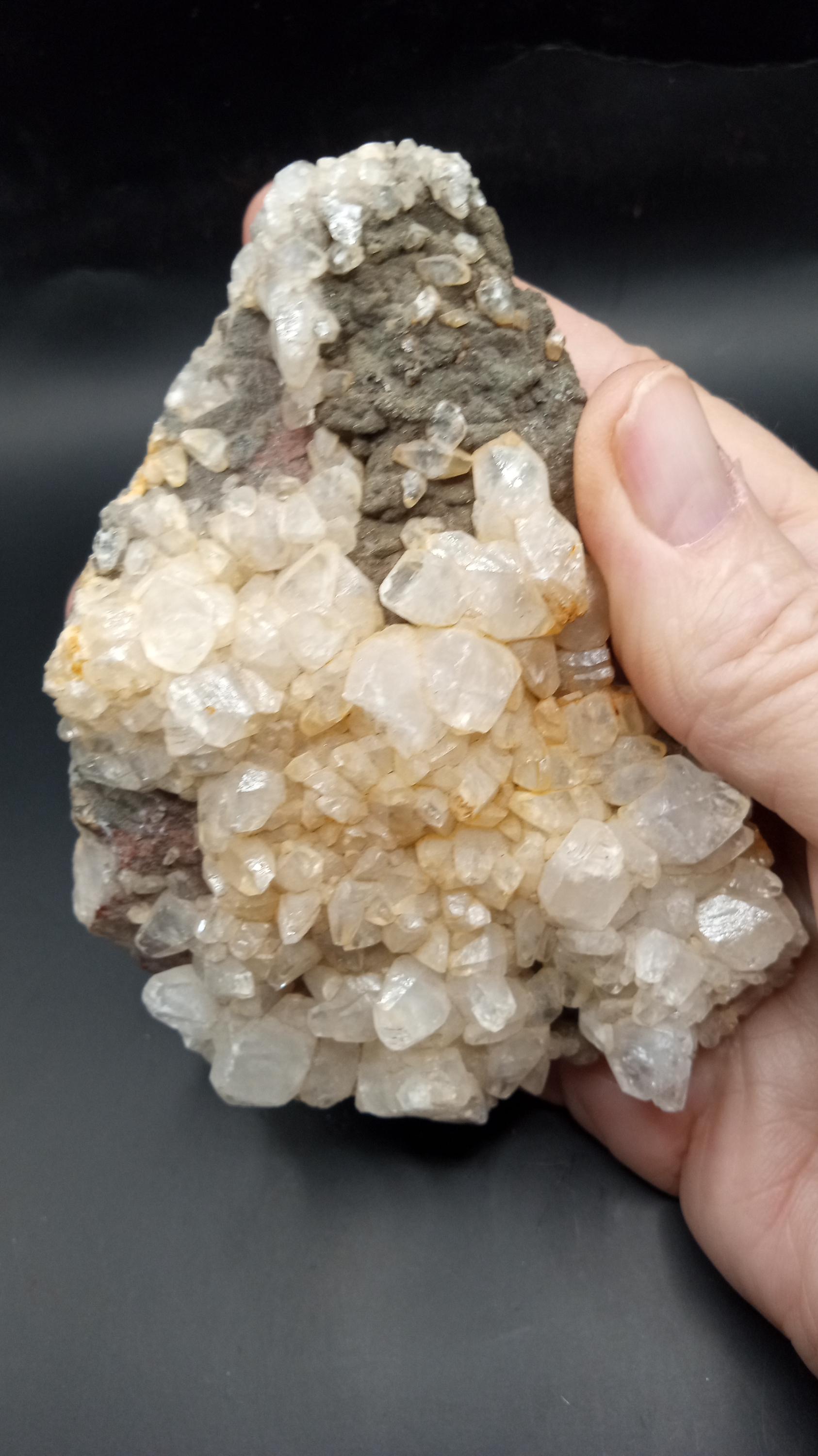 Beautiful Quartz Crystals Mineral Specimen -