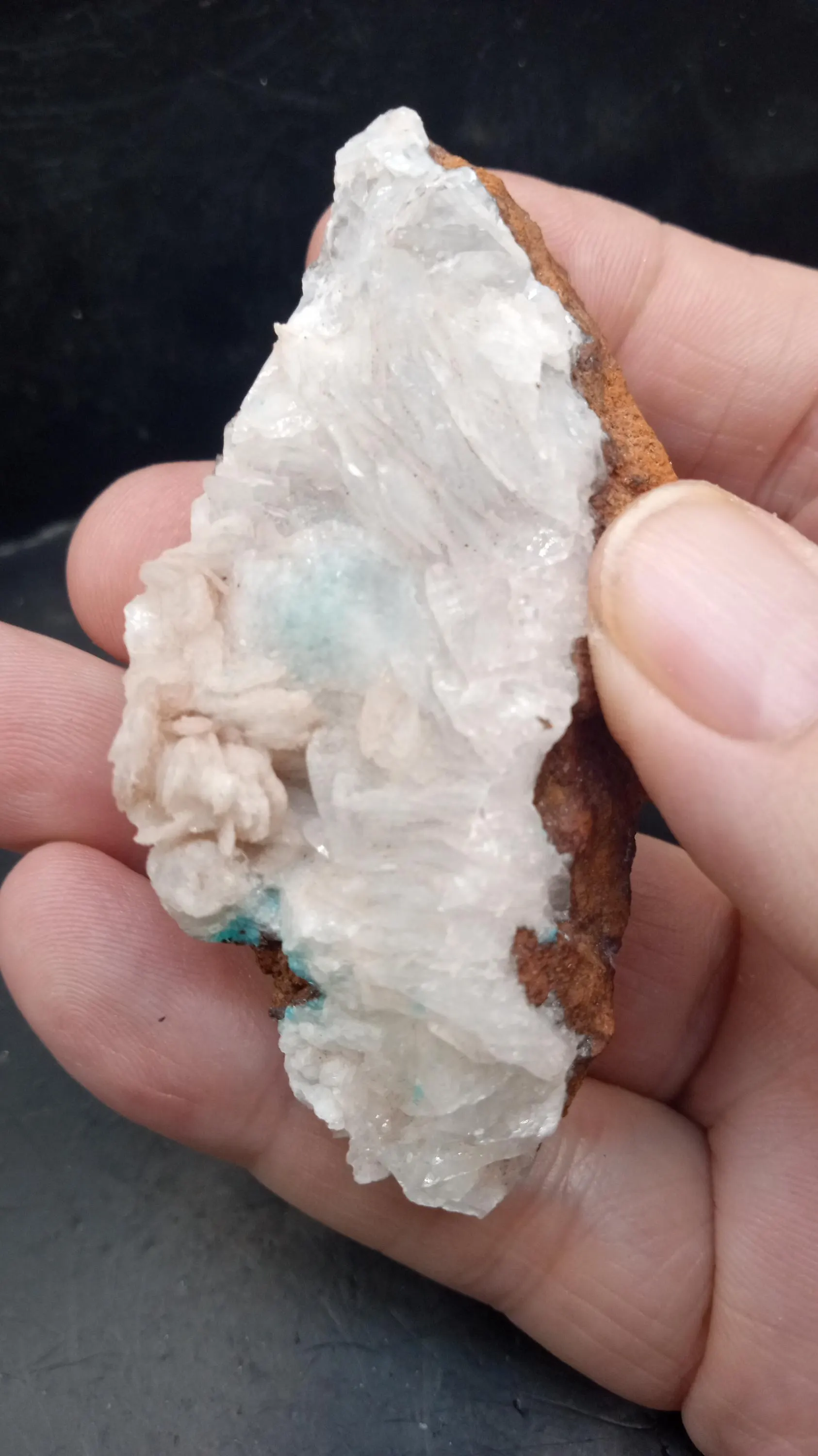 Stilbite with Hemimorphite Mineral Specimen