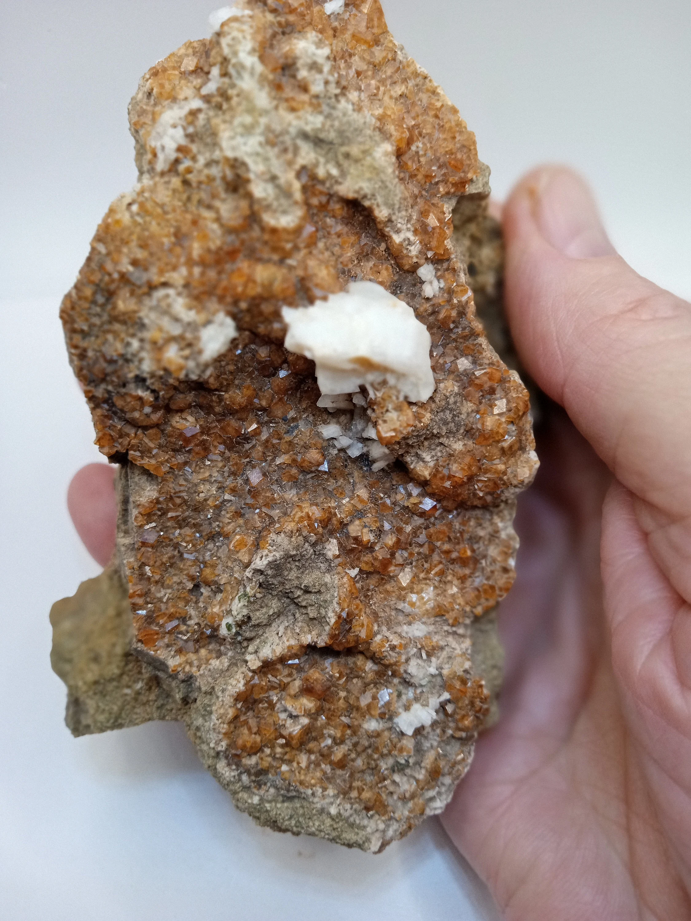 Grossular Garnet w/ calcite, Quartz