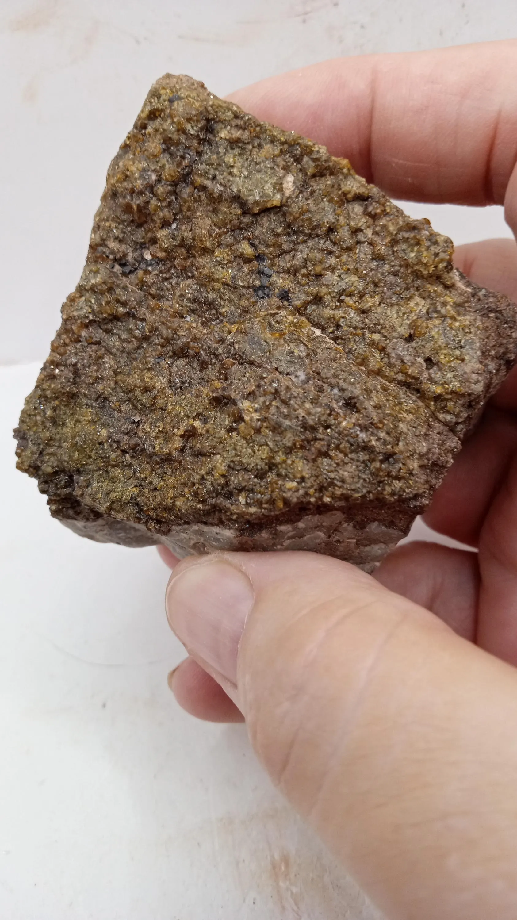 GOLDEN GARNET RARE MINERAL SPECIMEN 