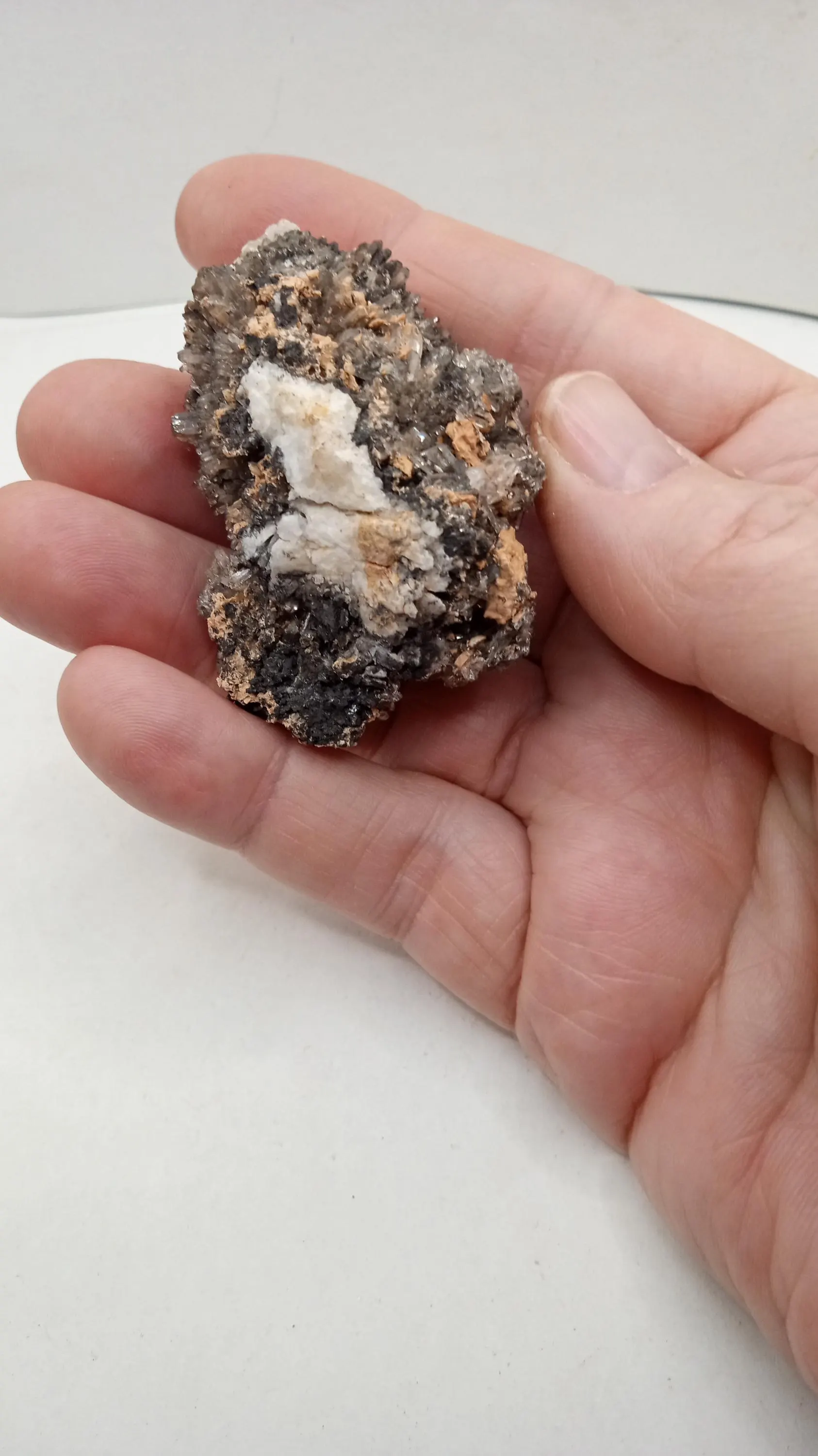 Creedite Mineral Specimen