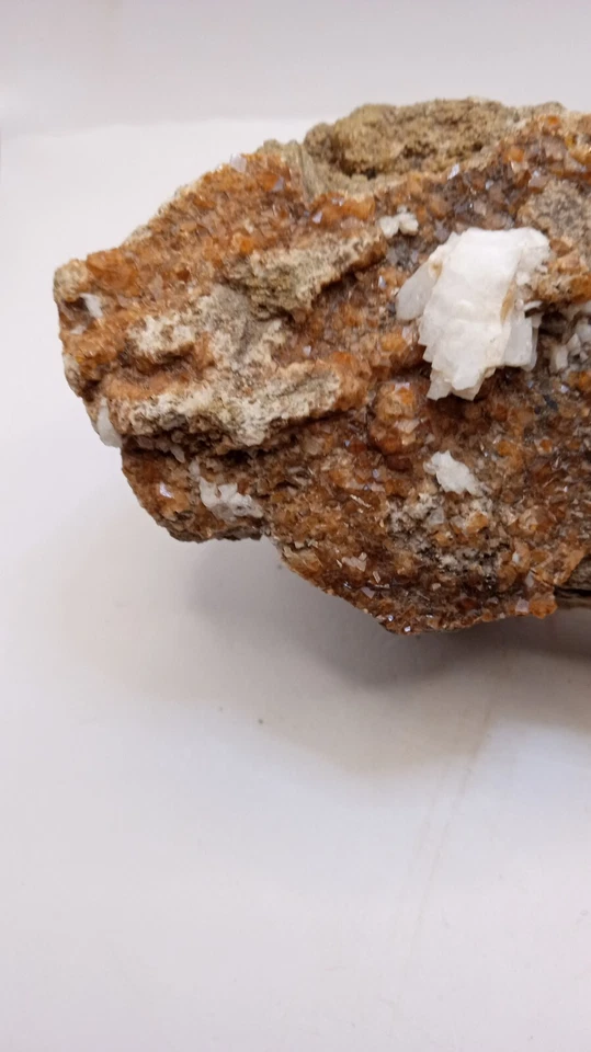 Grossular Garnet w/ calcite, Quartz