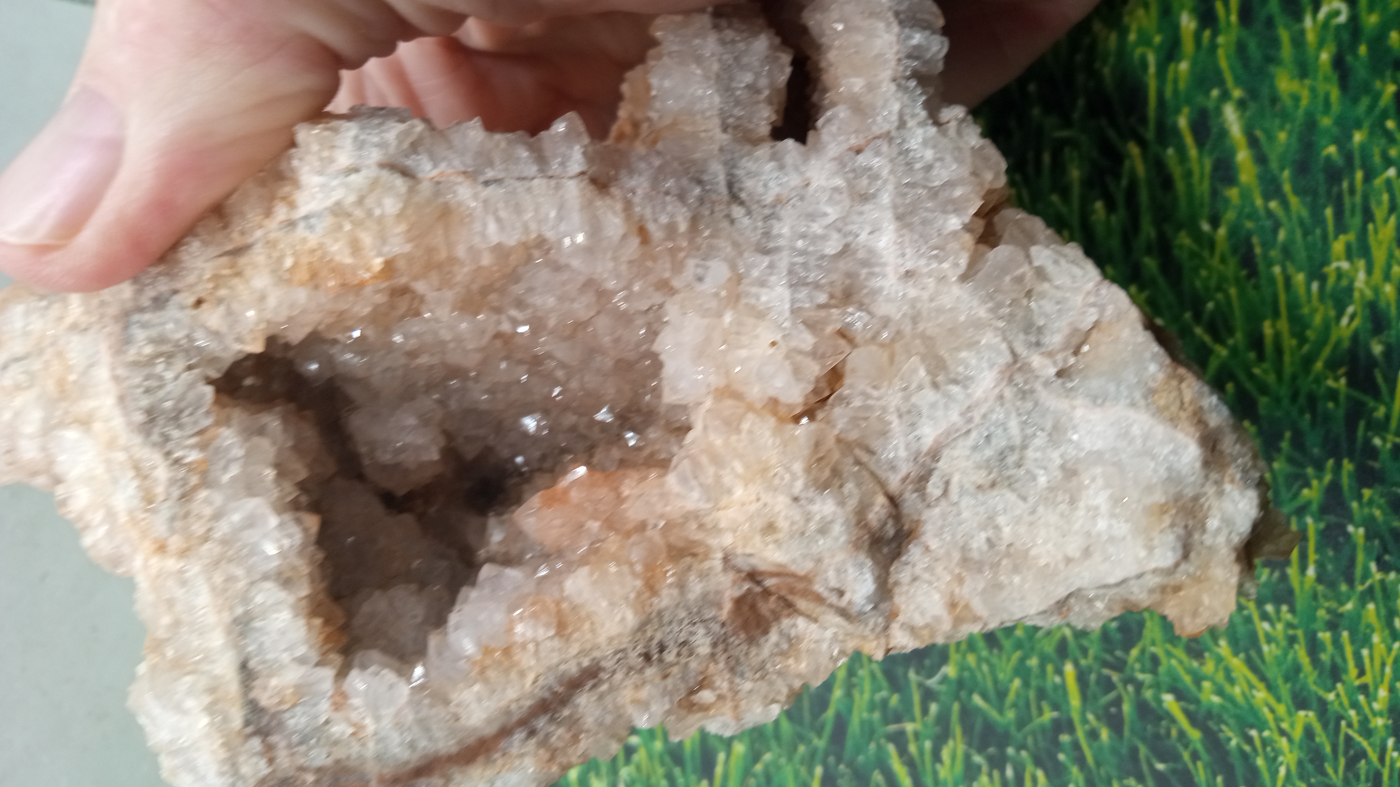 Beautiful Peach Quartz Crystal Cluster - Sparkles all over - New Mexico -