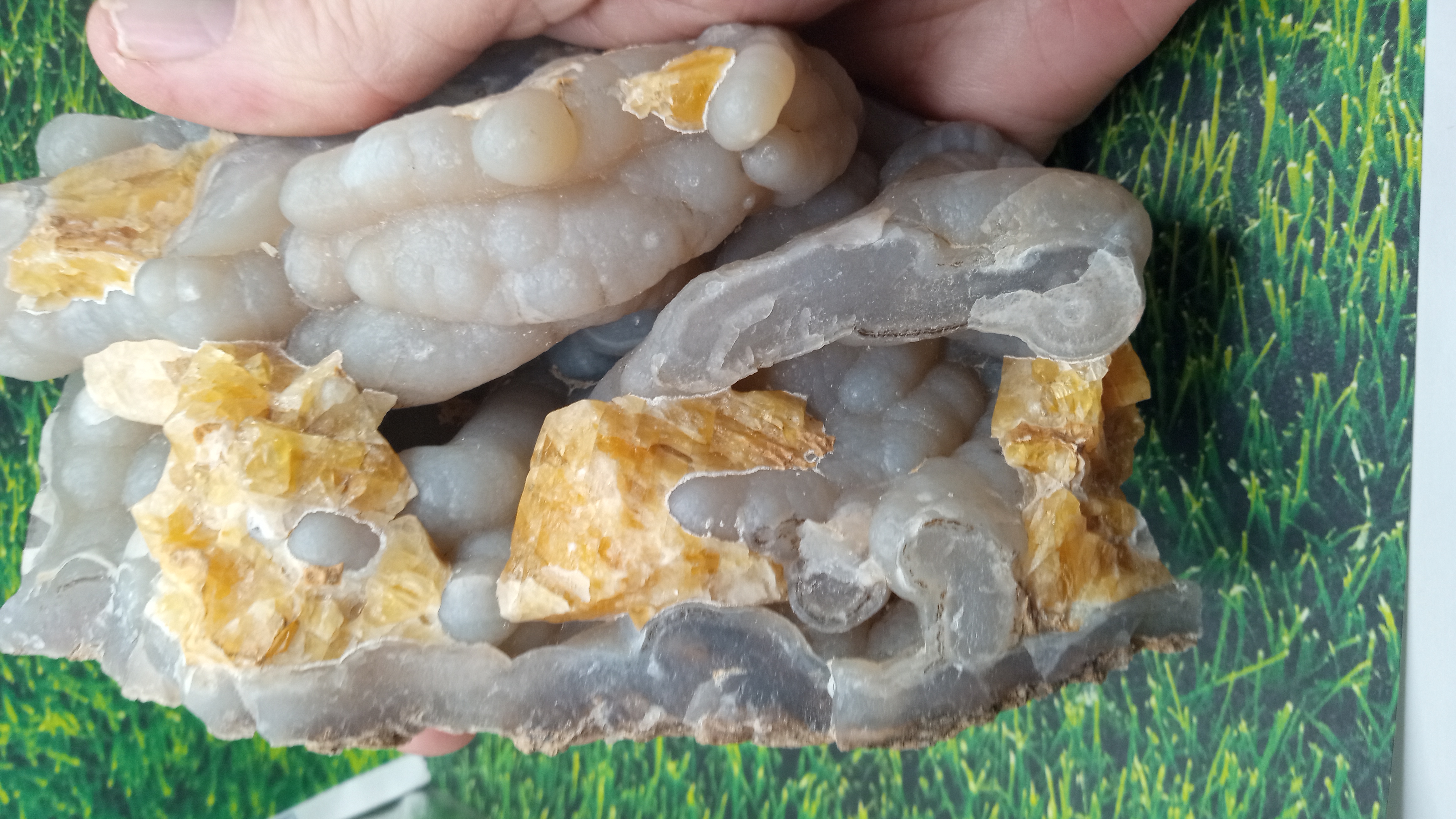 Gray chalcedony ~ Silver City area New Mexico