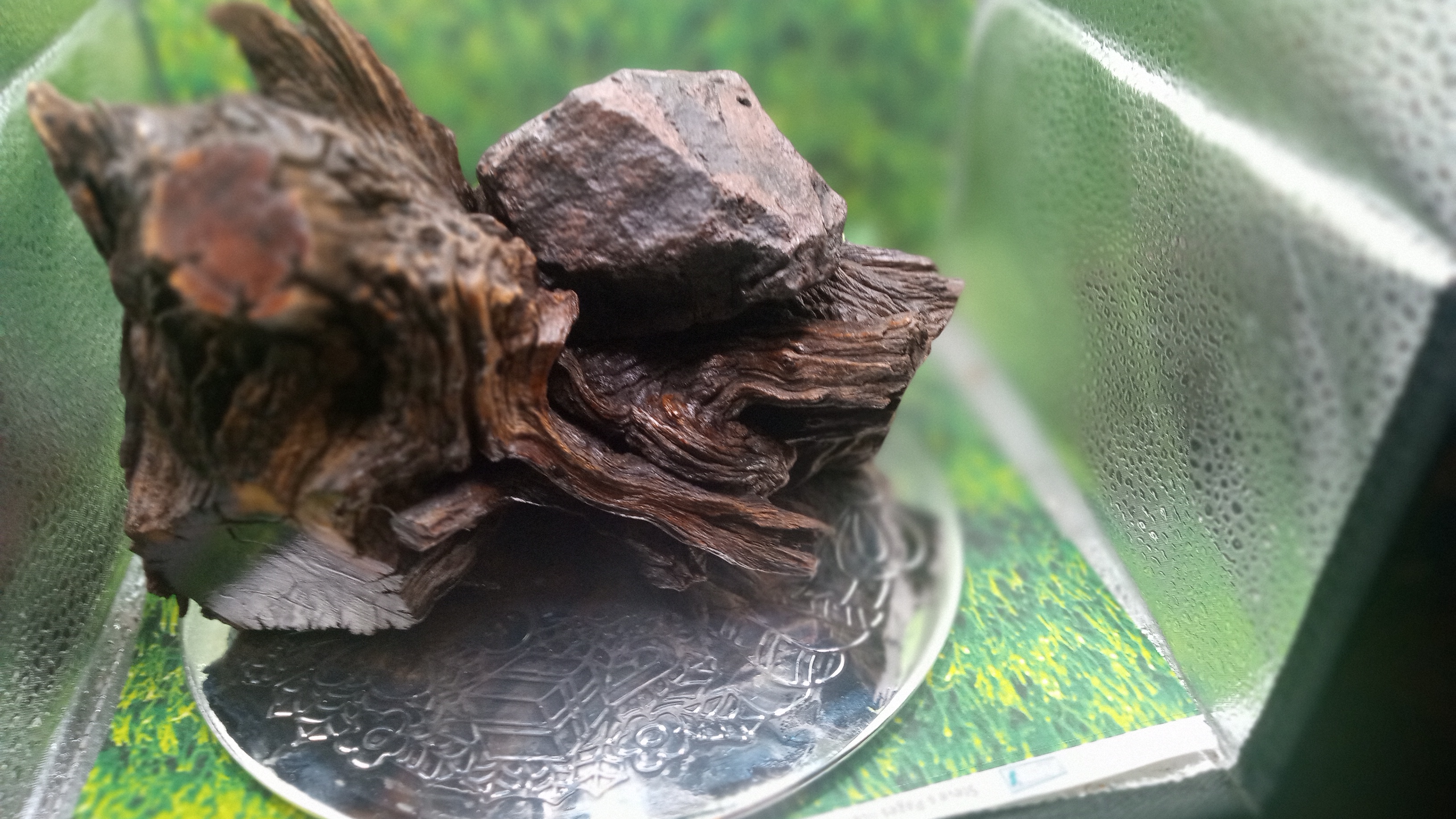 Hematite Mineral Specimen on Natues Tree Stunning   ~ Handmade ~ Nice mirror stand -