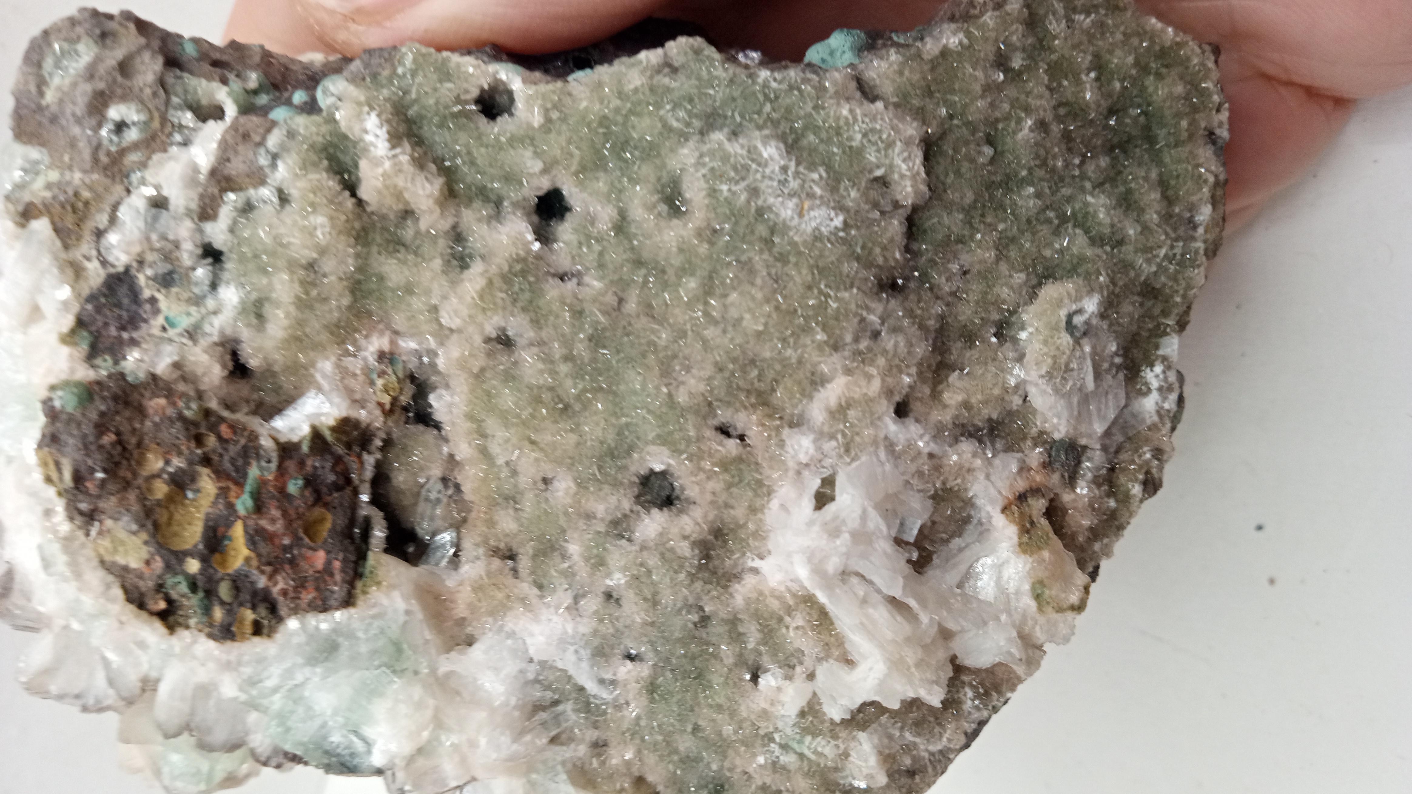 Stilbite with green calcite (often associated with green apophyllite)