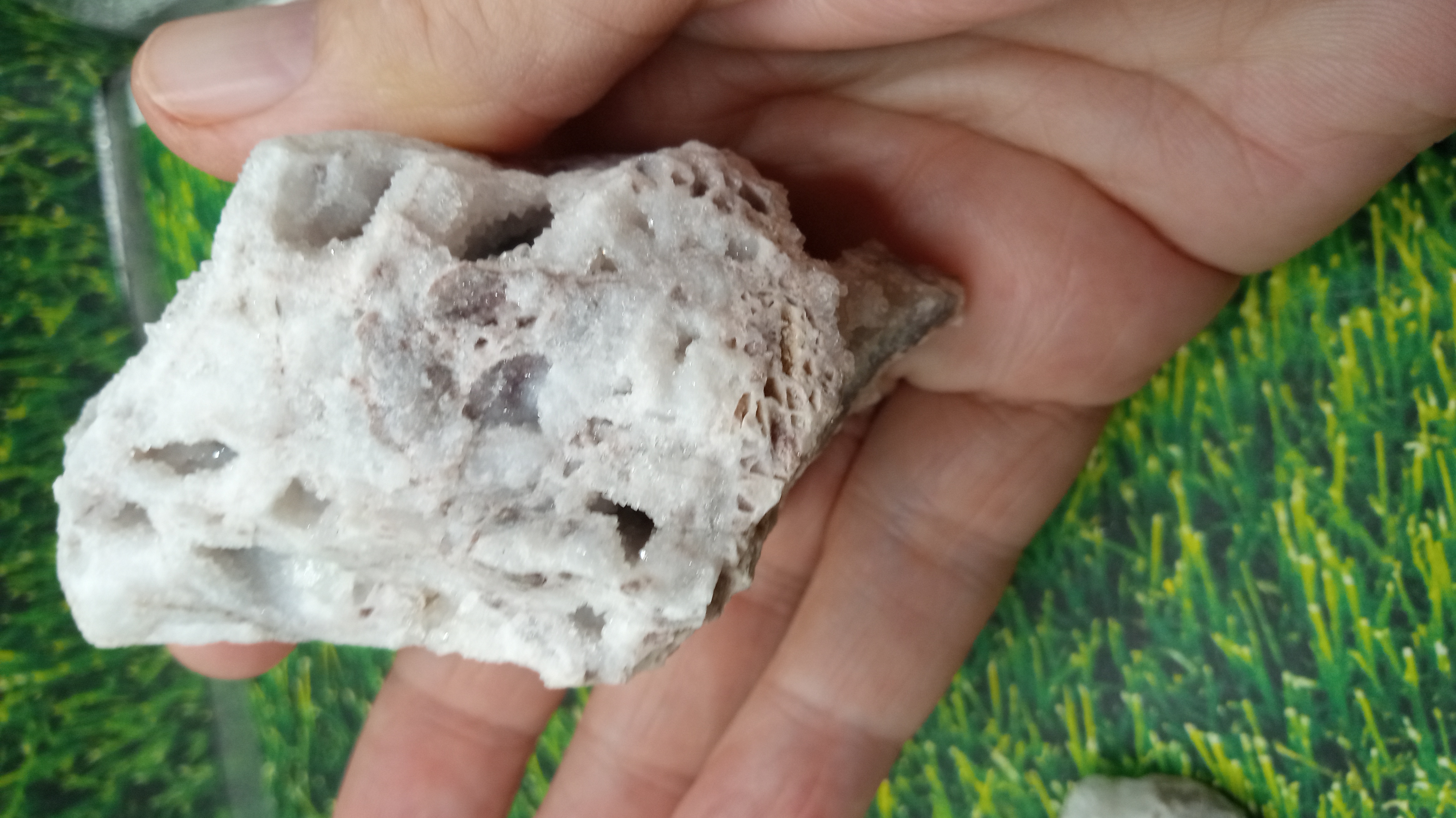 Beautiful White Quartz/ Calcites ( 4 ) Gila Cliff Dwelling area ~