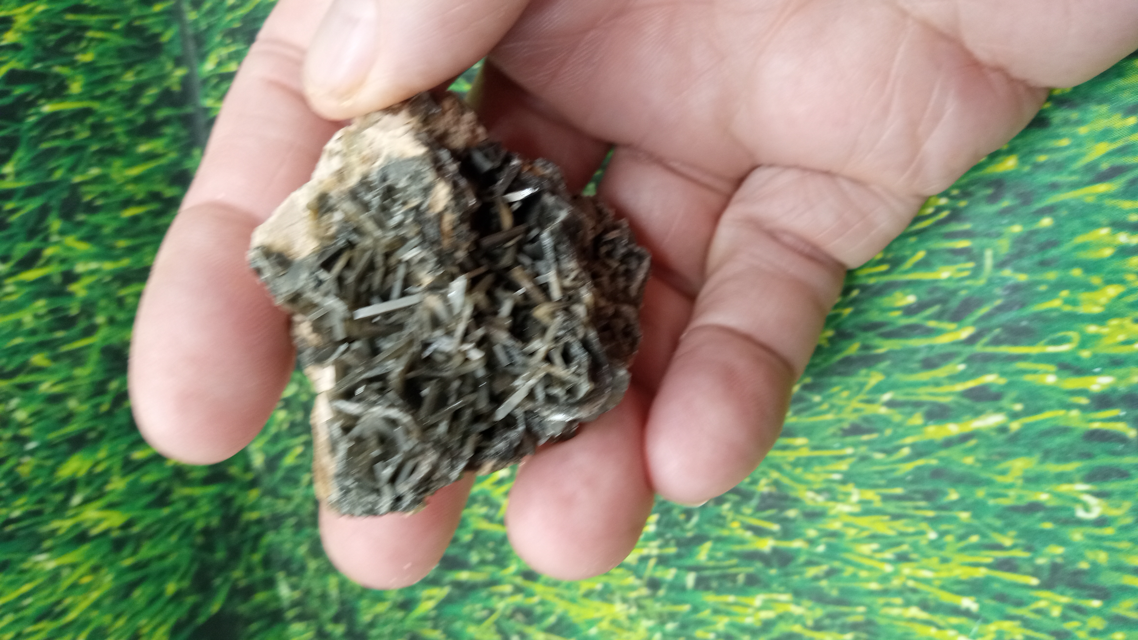 Black Barite Mineral Specimen - Sierra County New Mexico   3.0 oz size Beautiful Specimen