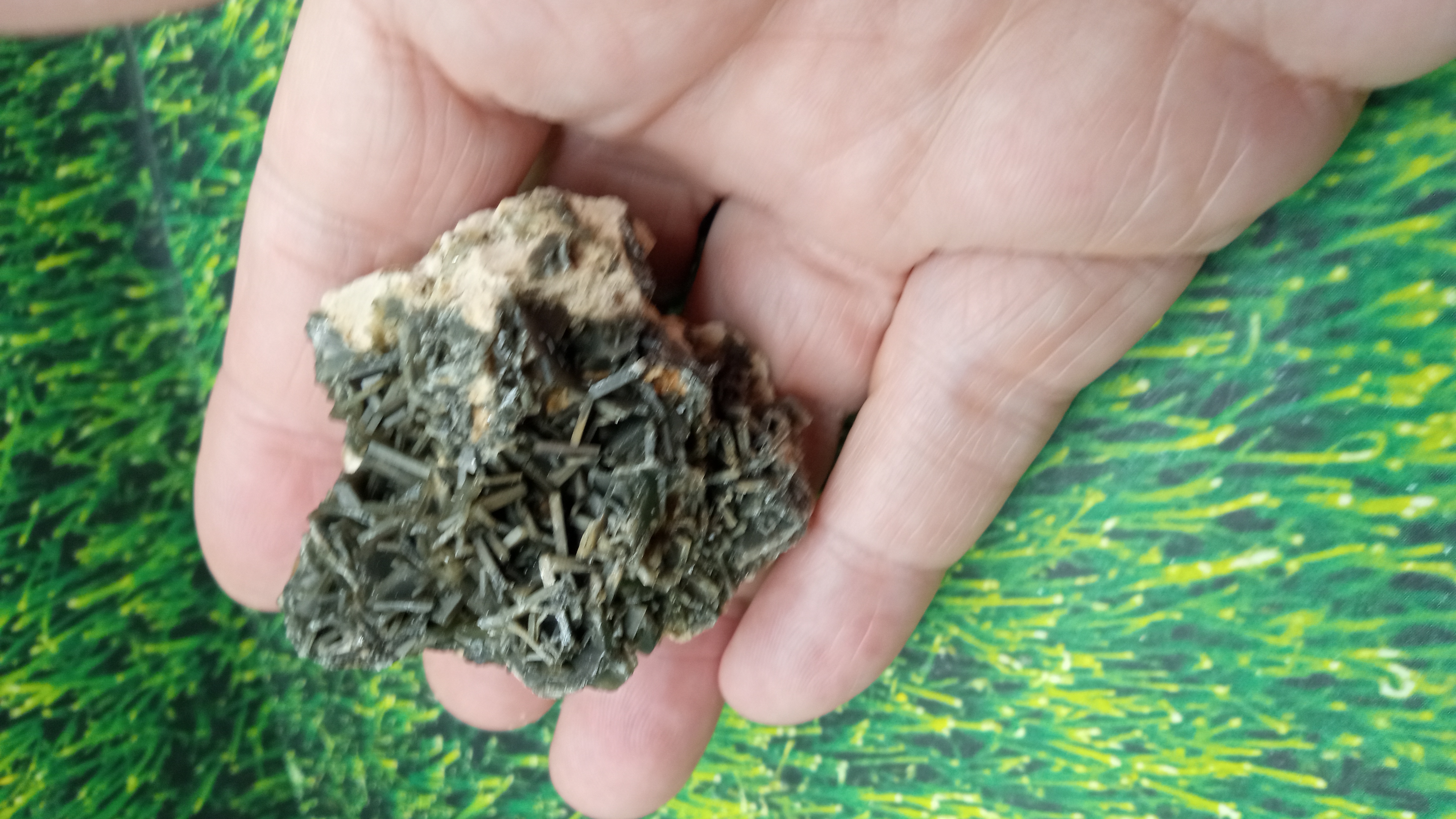 Black Barite Mineral Specimen - Sierra County New Mexico   3.0 oz size Beautiful Specimen