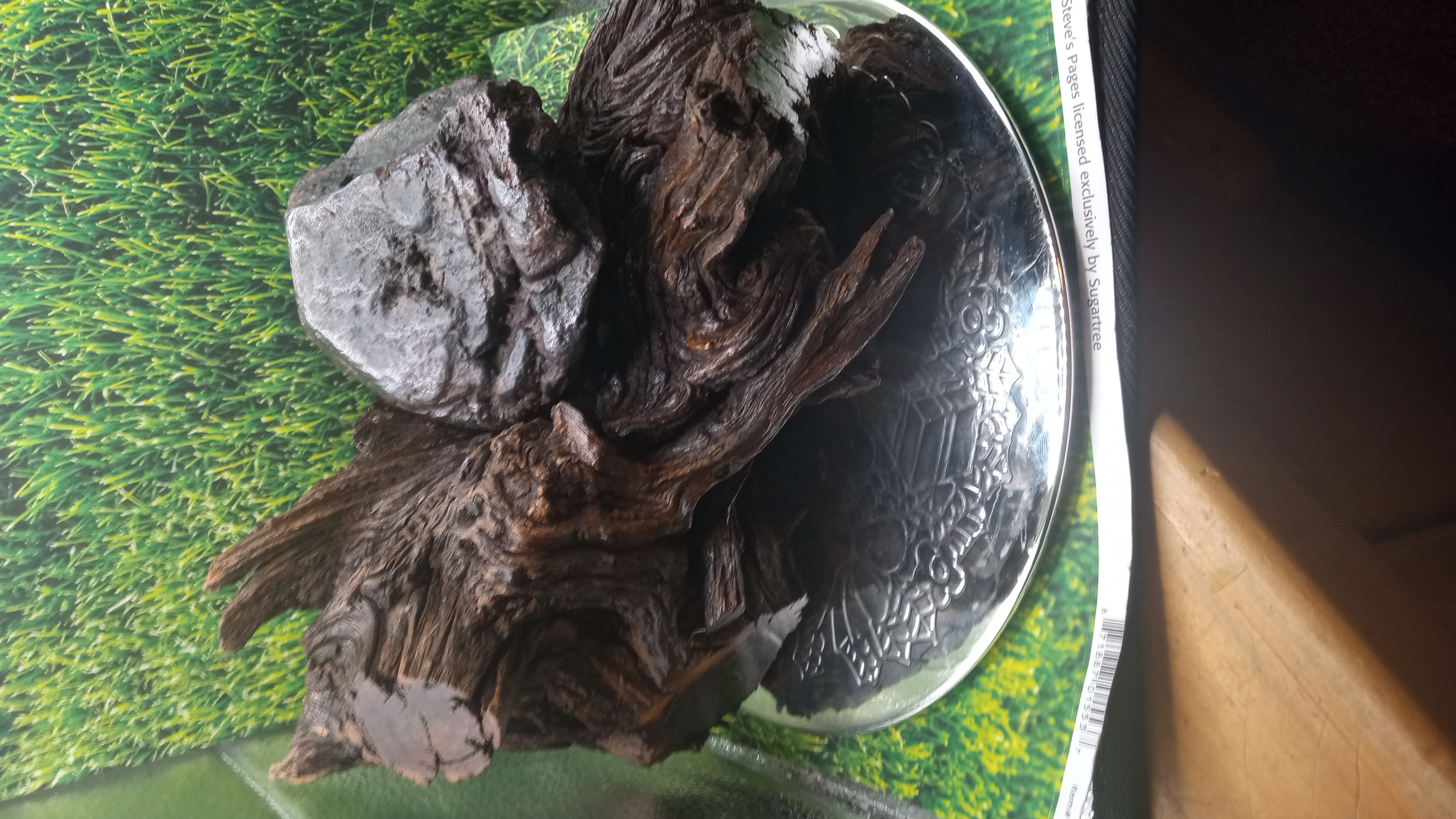 Hematite Mineral Specimen on Natues Tree Stunning   ~ Handmade ~ Nice mirror stand -