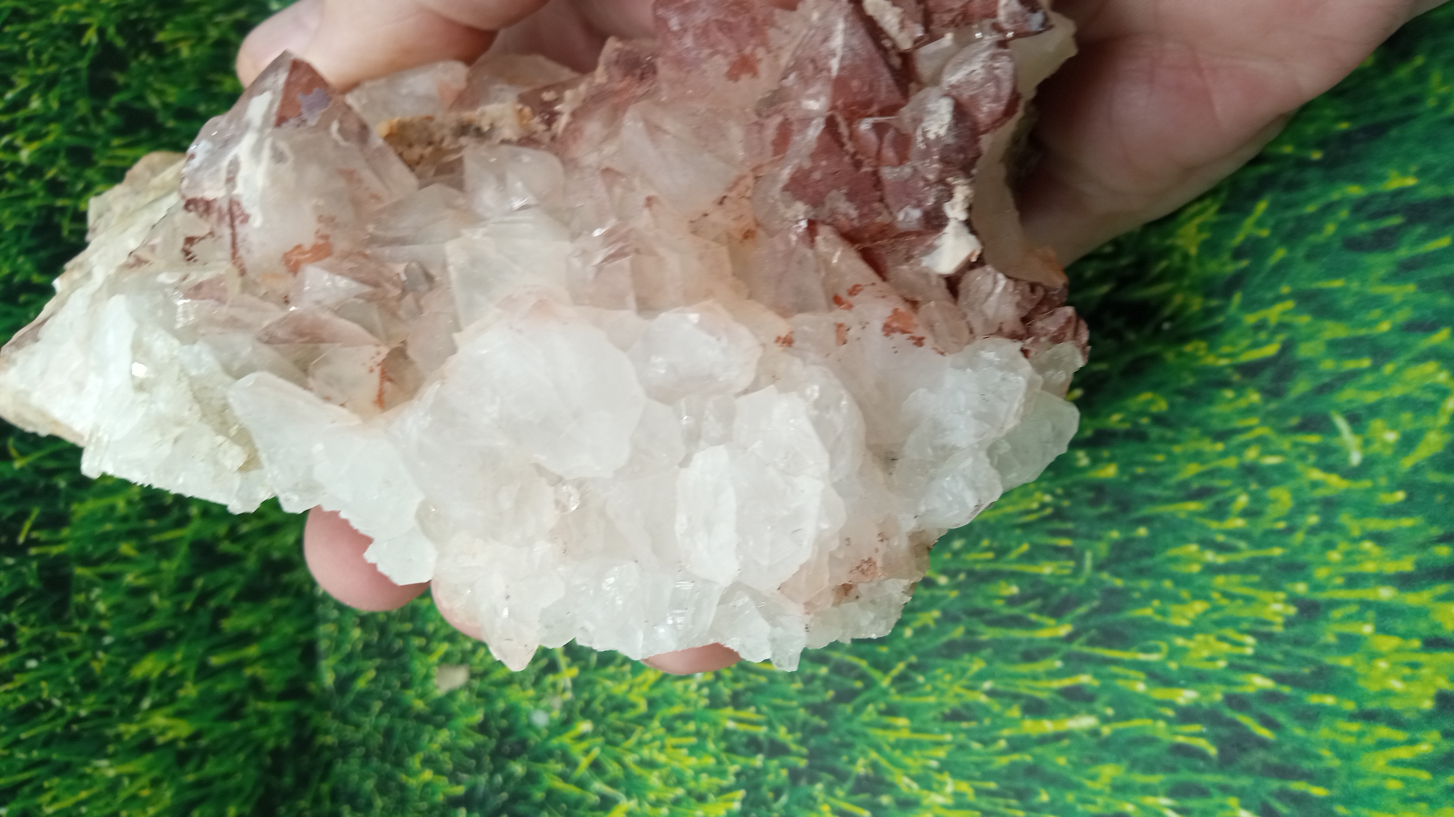 Amazing Calcite w/ clear & white Cubes w/ reddish colors - New Mexico