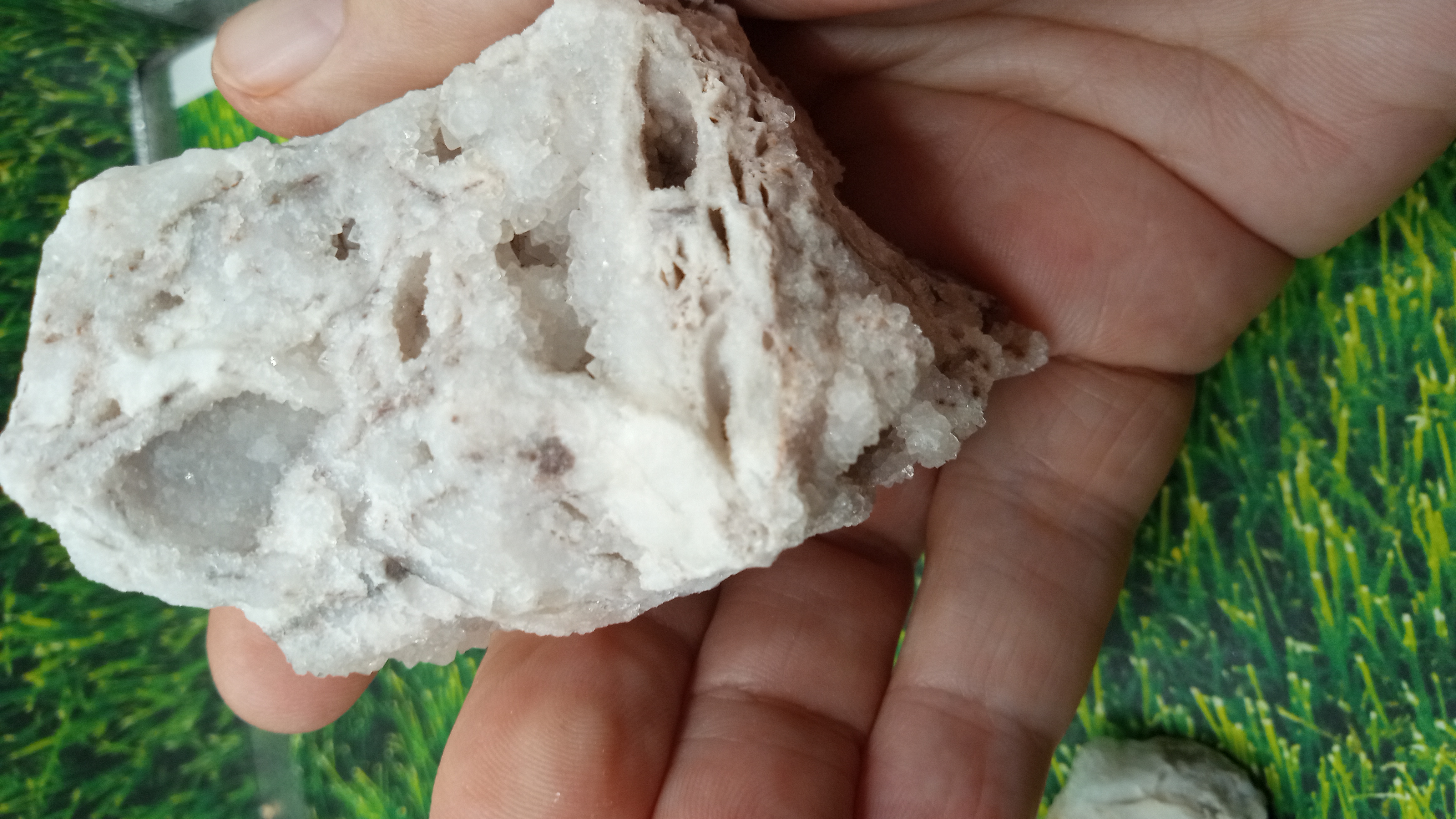 Beautiful White Quartz/ Calcites ( 4 ) Gila Cliff Dwelling area ~