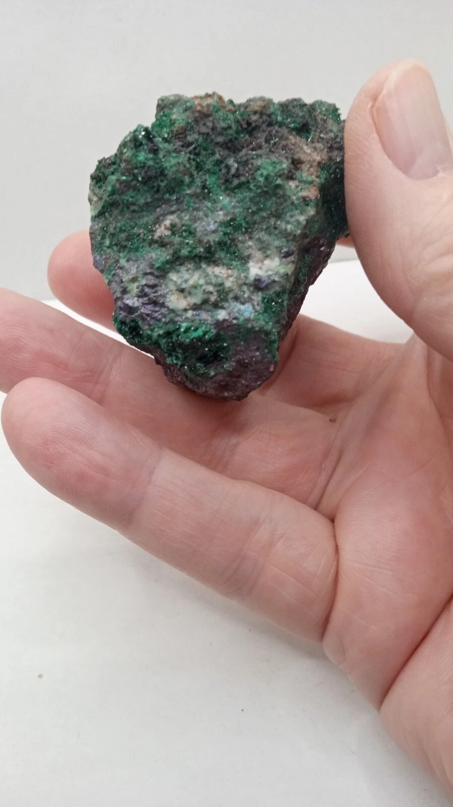 Brochantite Mineral specimen