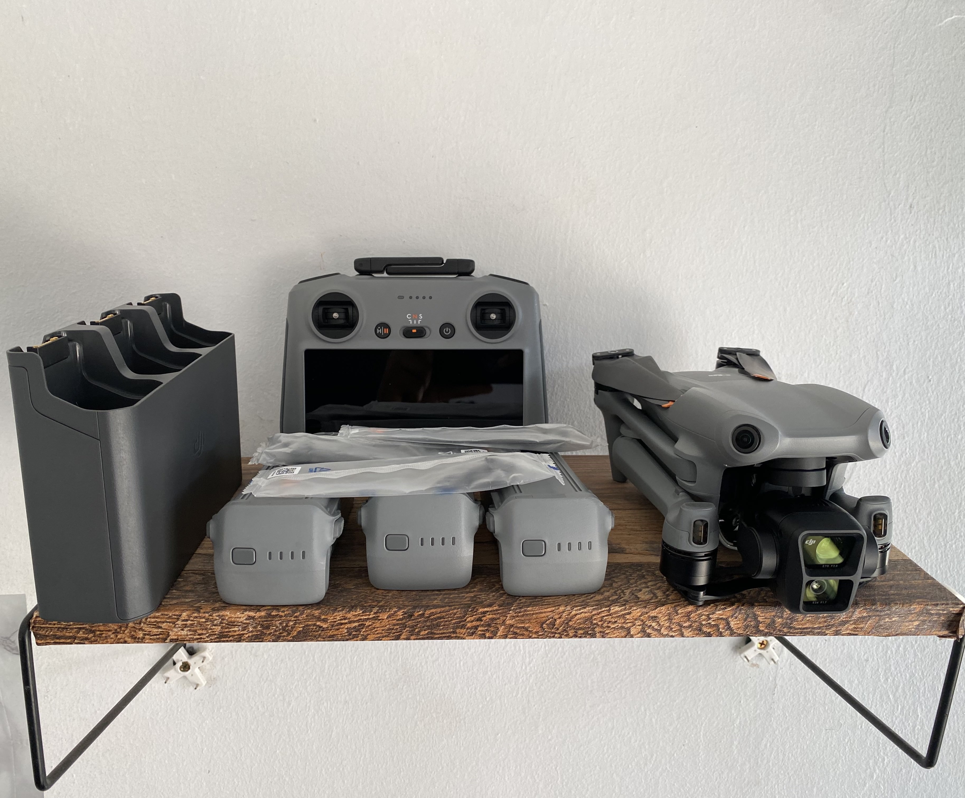 DJI Mavic Air 3 – Fly More Combo avec DJI RC 2