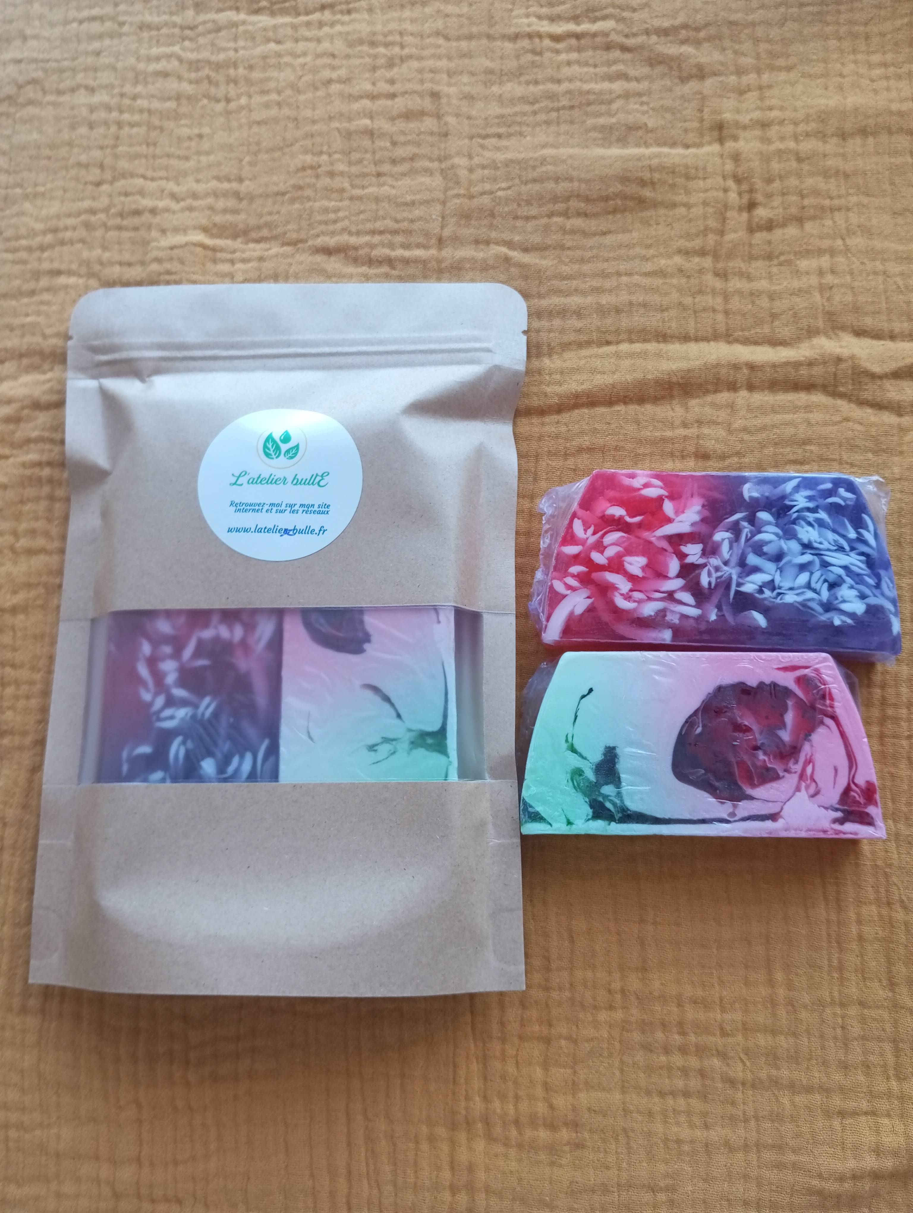 Pochette savon lilas et fraise-kiwi