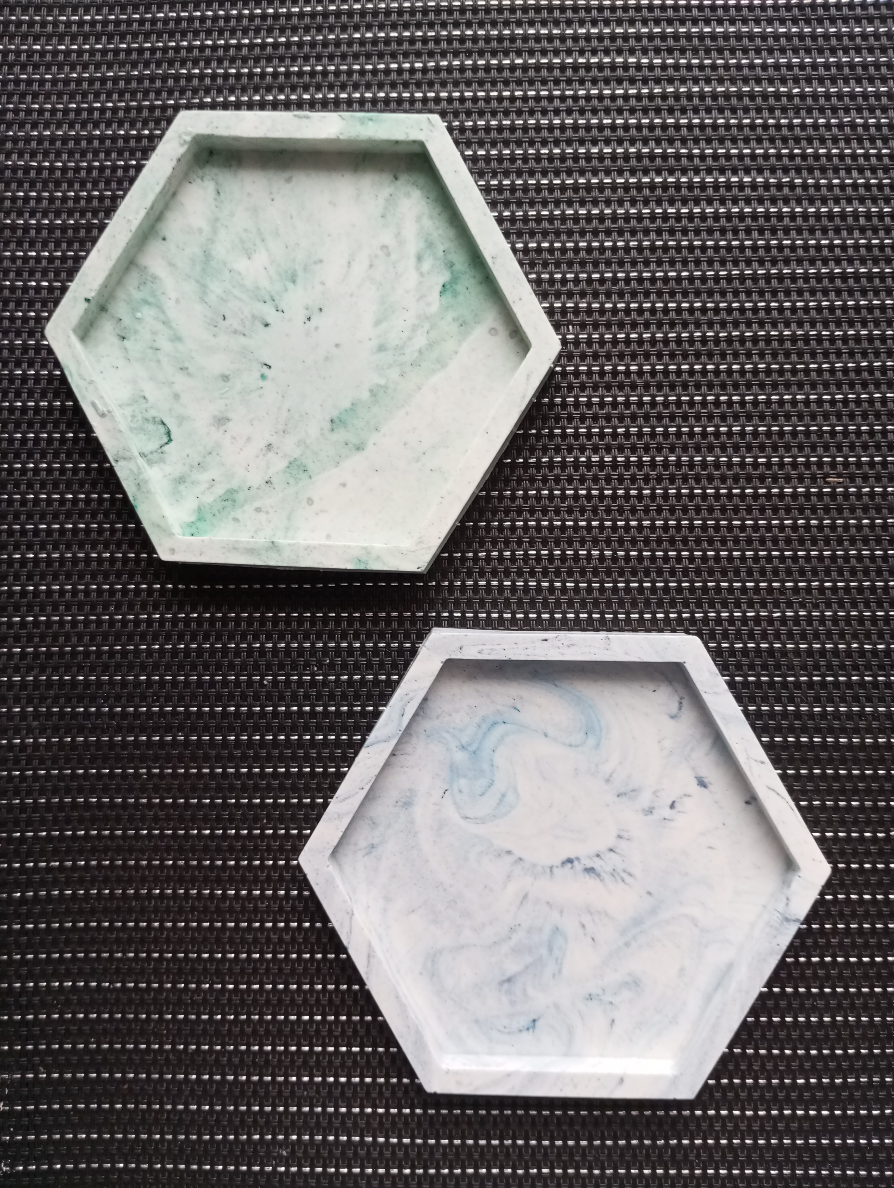 Sous-verres en jesmonite hexagonaux