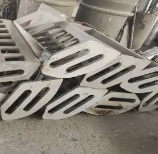 Aluminum slag grab bucket ZG35Cr24Ni7SiN heat-resistant steel castings