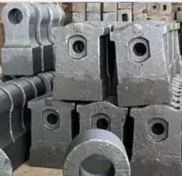Brick factory, mine, cement plant machinery parts, hammer crusher hammer head casting high wear-resistant titanium alloy hammer head
