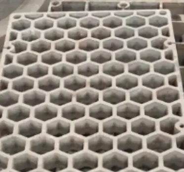 Horizontal aluminum alloy quenching furnace charge basket grate bar grate beam GX40CrNiSi25 casting
