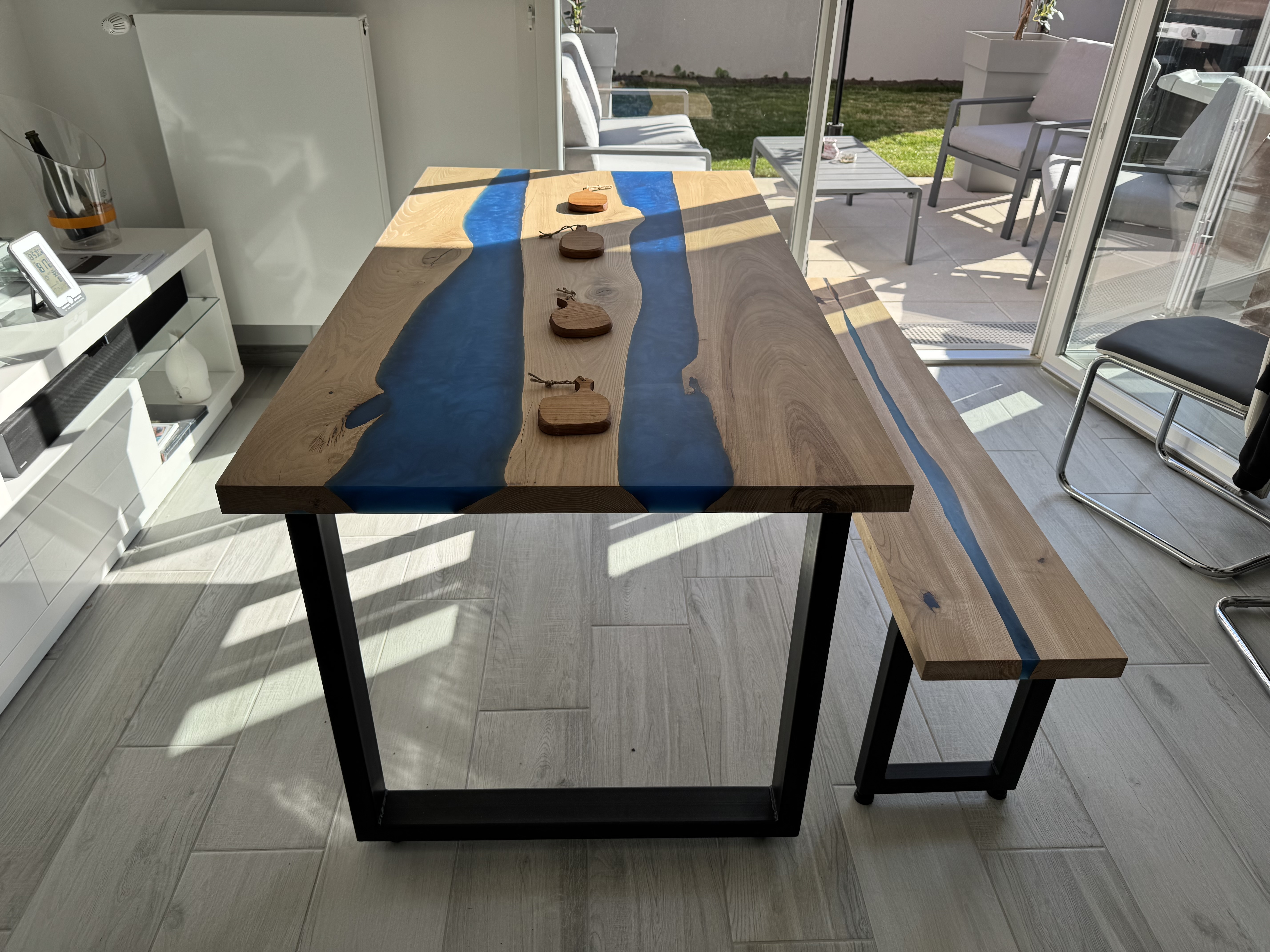 Table Epoxy River Bleu