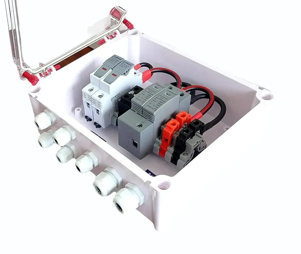 Solar AJB DCDB 2 in 1 Out 600V Inbuilt 2 x 20A Sibass Fuses 600V Sibass SPD