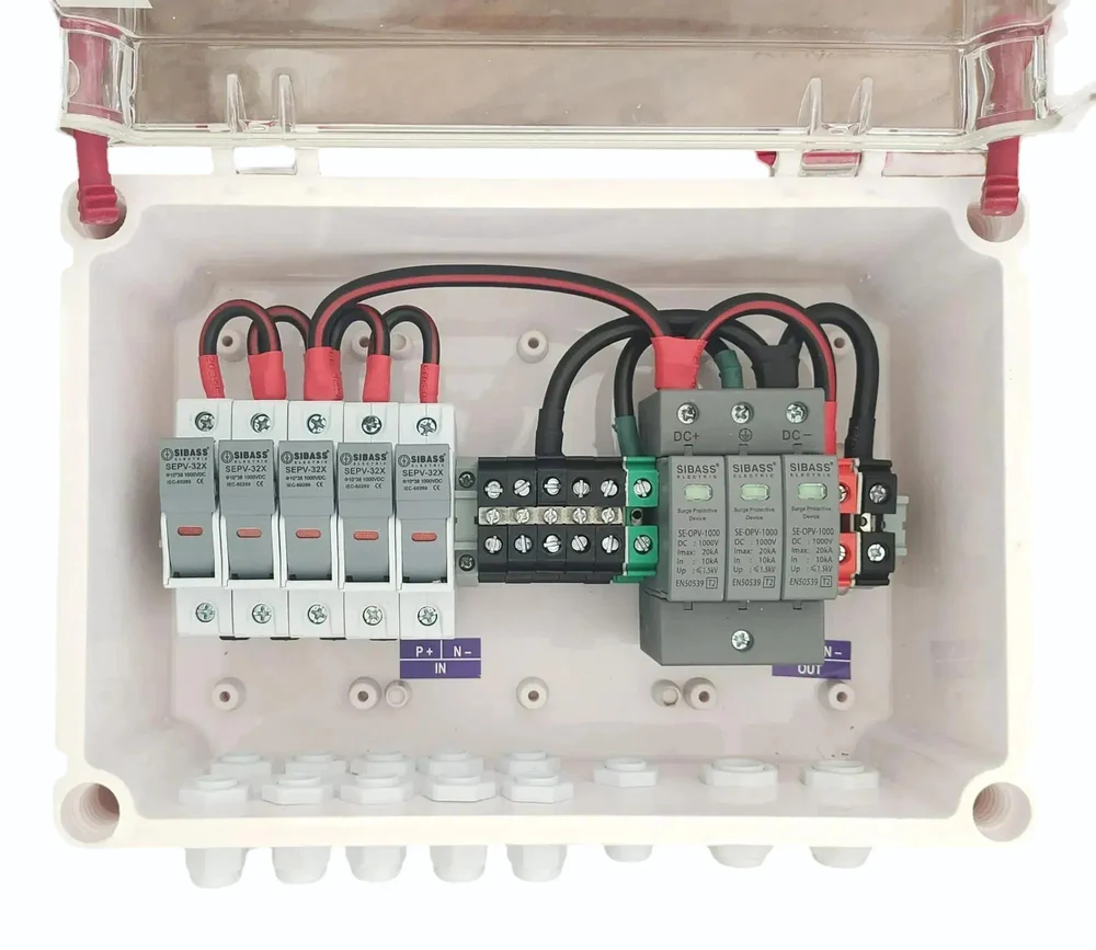 Solar AJB DCDB 5 in 1 Out 1000V Inbuilt 5 x 20A Sibass Fuses, Sibass 1000V SPD