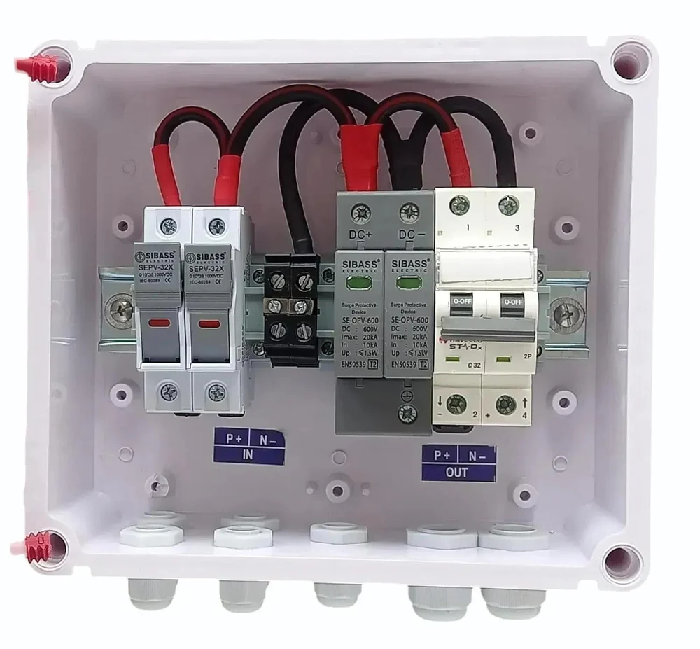 Solar AJB DCDB 2 in 1 Out 600V Inbuilt 2 x 20A Sibass Fuses, 600V Sibass SPD, 32A MCB