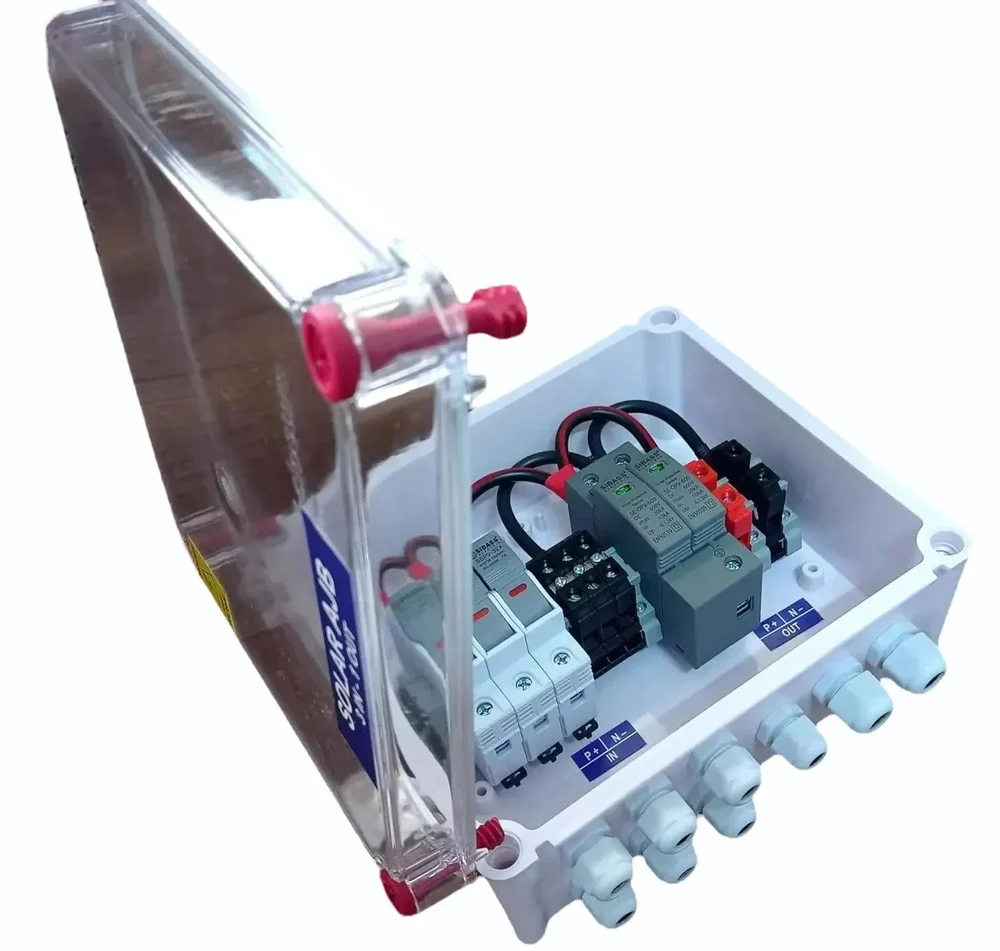 Solar AJB DCDB 3 in 1 Out 600V Inbuilt 3 x 20A Sibass Fuses, 600V Sibass SPD