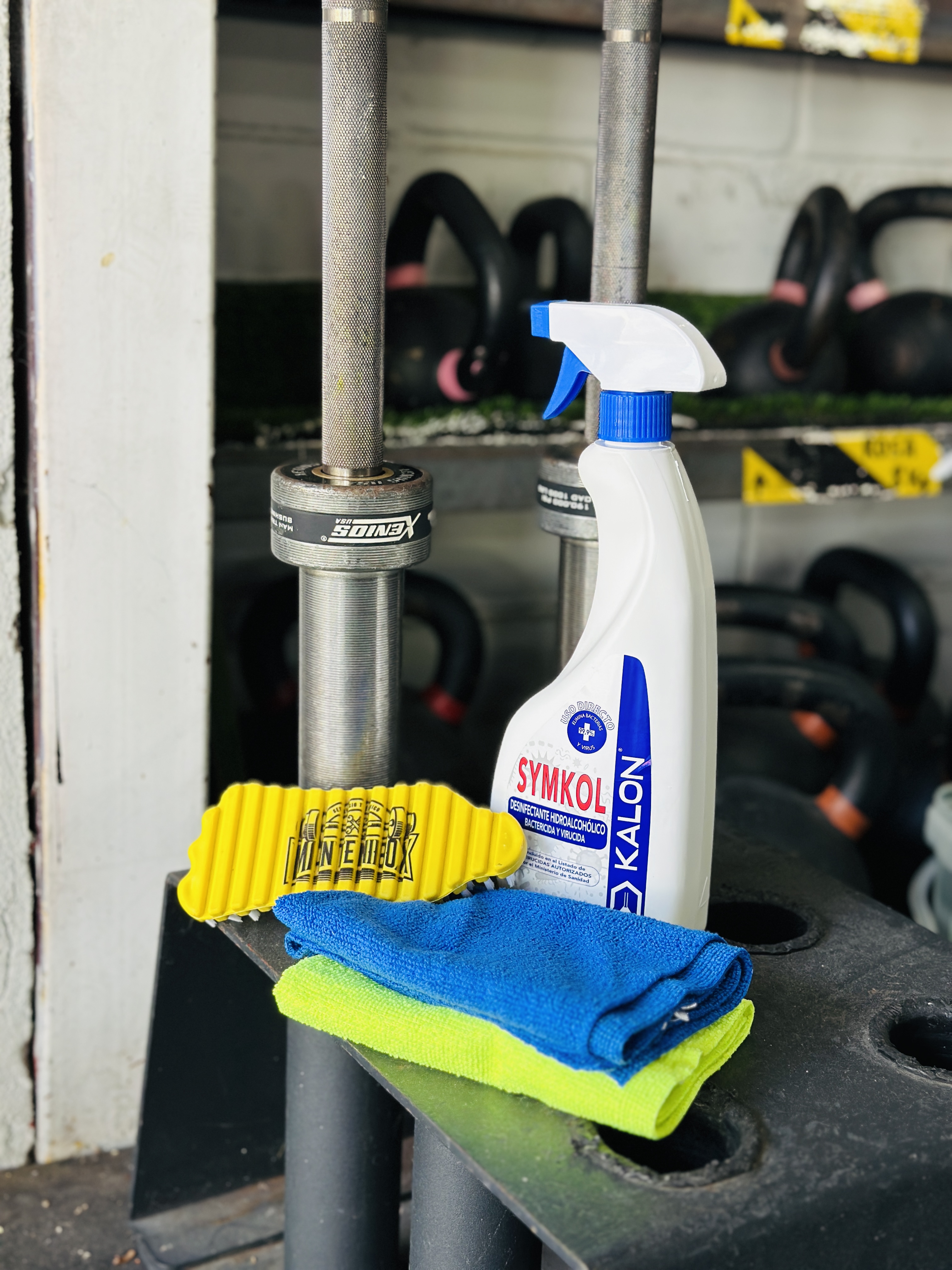 👑 Kit RX para el mantenimiento de tus barras, mancuernas y máquinas.
