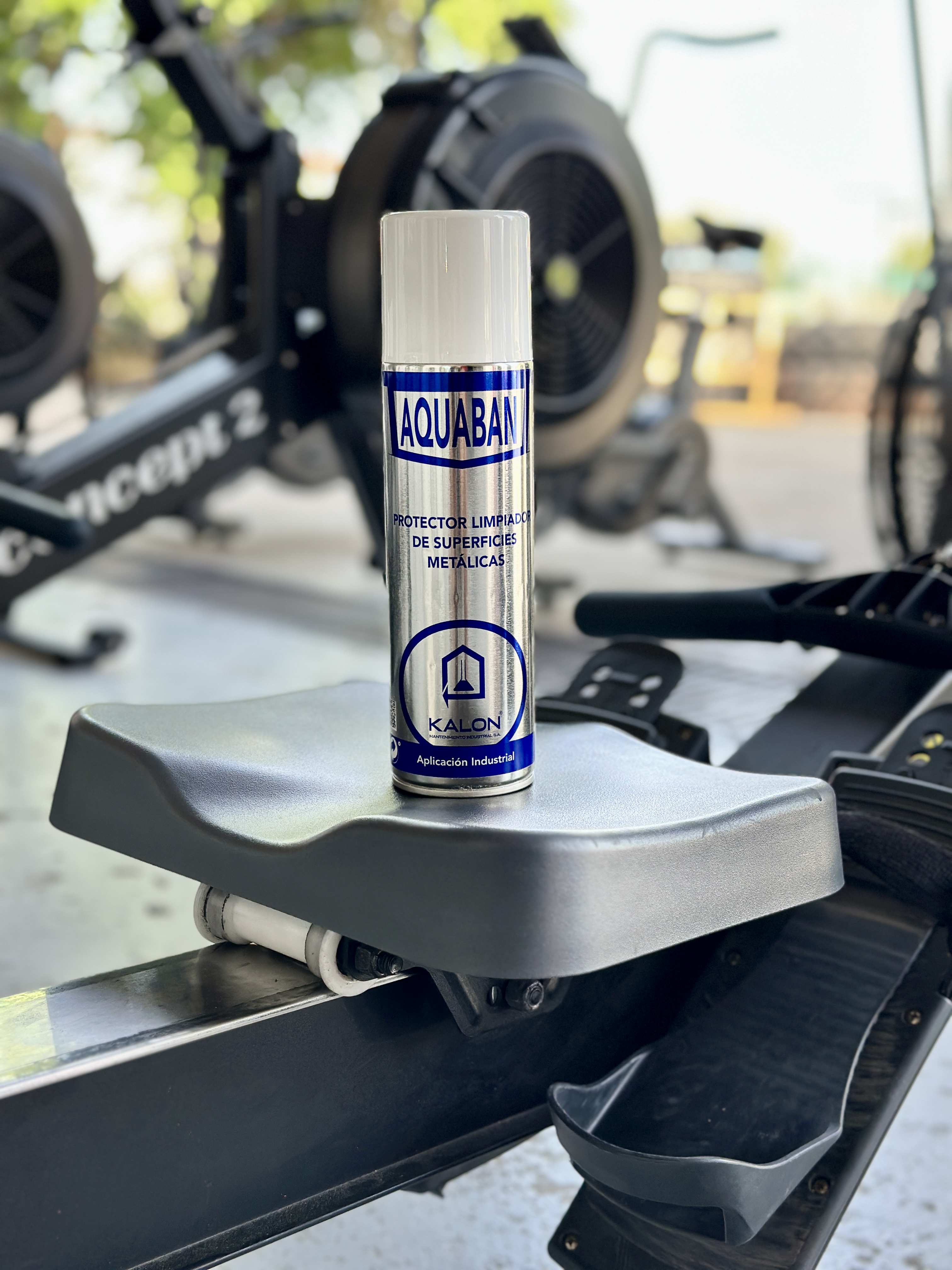 👑 Kit RX para el mantenimiento de tus barras, mancuernas y máquinas.