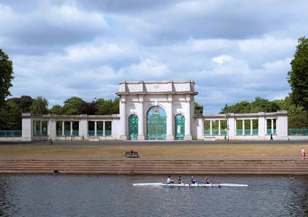 The War Memorial at Victoria Embankment Nottingham