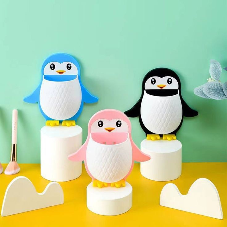Penguin Multipurpose Holder