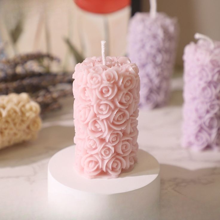 Rose Pattern Scented Decorative Candle (1 Piece)