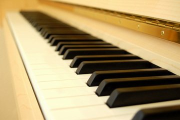 5 Piano Classes Per Month (Thursday, July 1 to July 31, 2025)