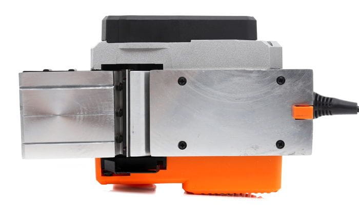 Elektrinis rankinias oblius KD1682, 16500 aps./min, 1550W, 82 mm darbinio pločio, iki 3 mm gylio