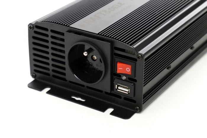 Automobilinis keitiklis 350W 12/24V - 230V