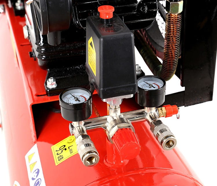 Oro kompresorius su tepaliniu siurbliu Kraft & Dele KD408, 200L 3 stūmokliai 400V, 720 l/min