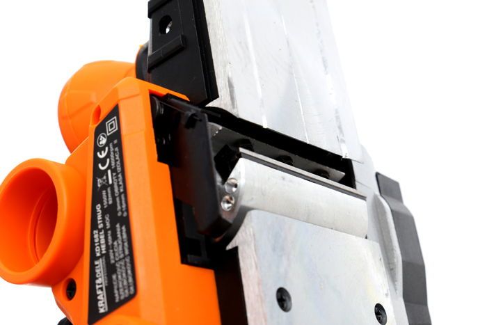 Elektrinis rankinias oblius KD1682, 16500 aps./min, 1550W, 82 mm darbinio pločio, iki 3 mm gylio