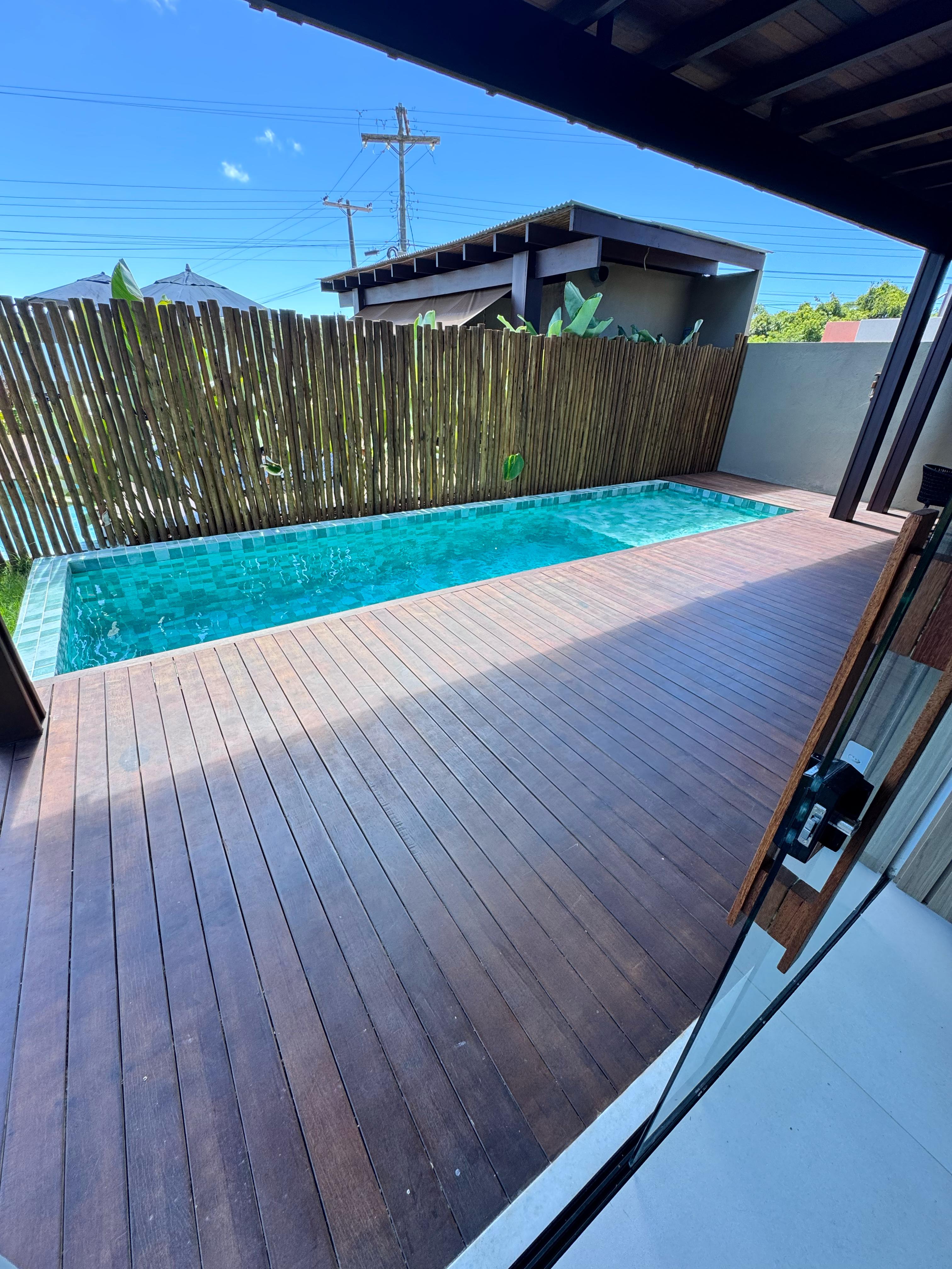 Casa 1/4 com Piscina Privativa