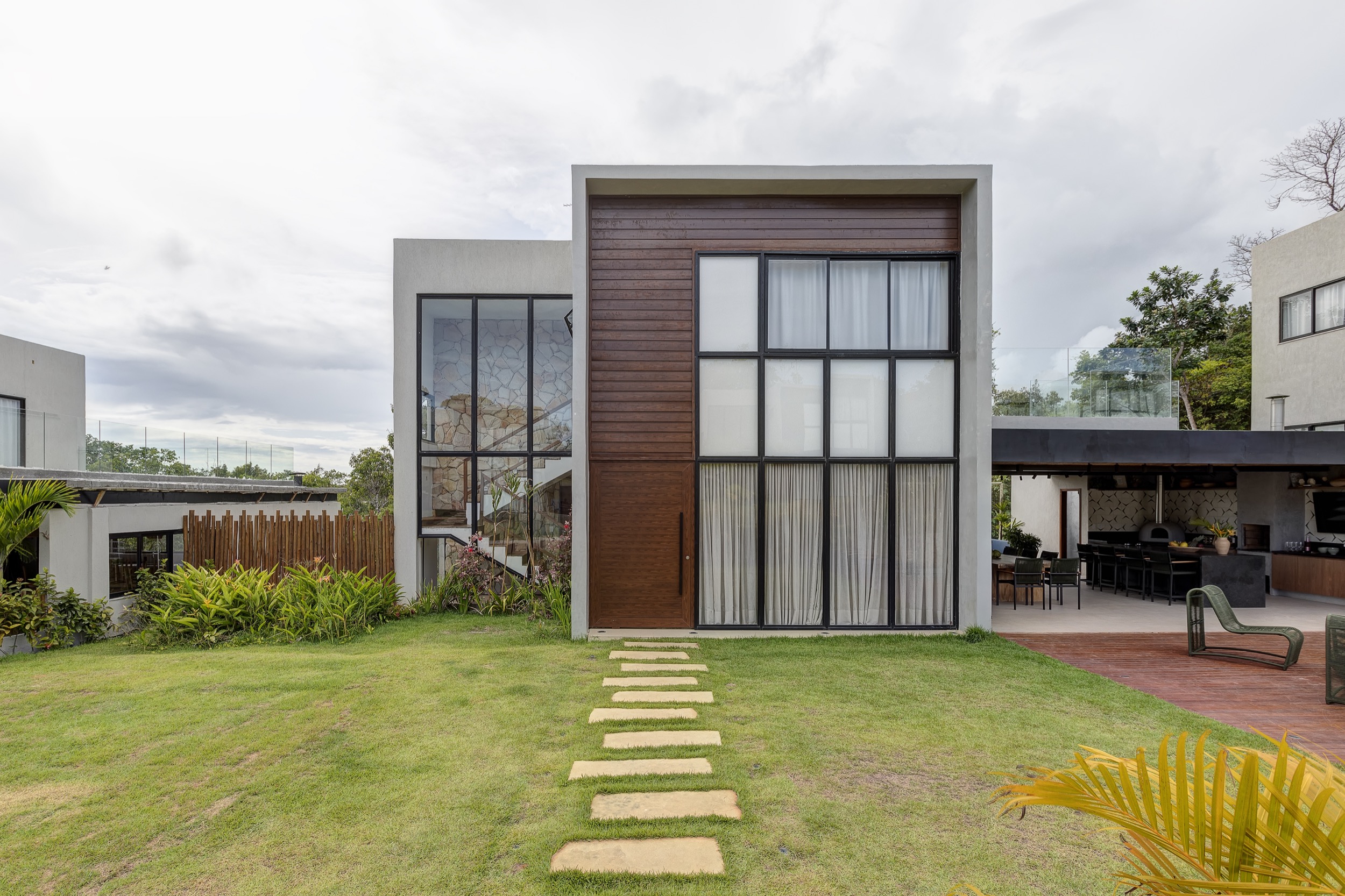 Casa moderna 12 Pessoas 