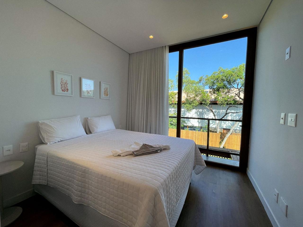 Praia Bela 20 pessoas