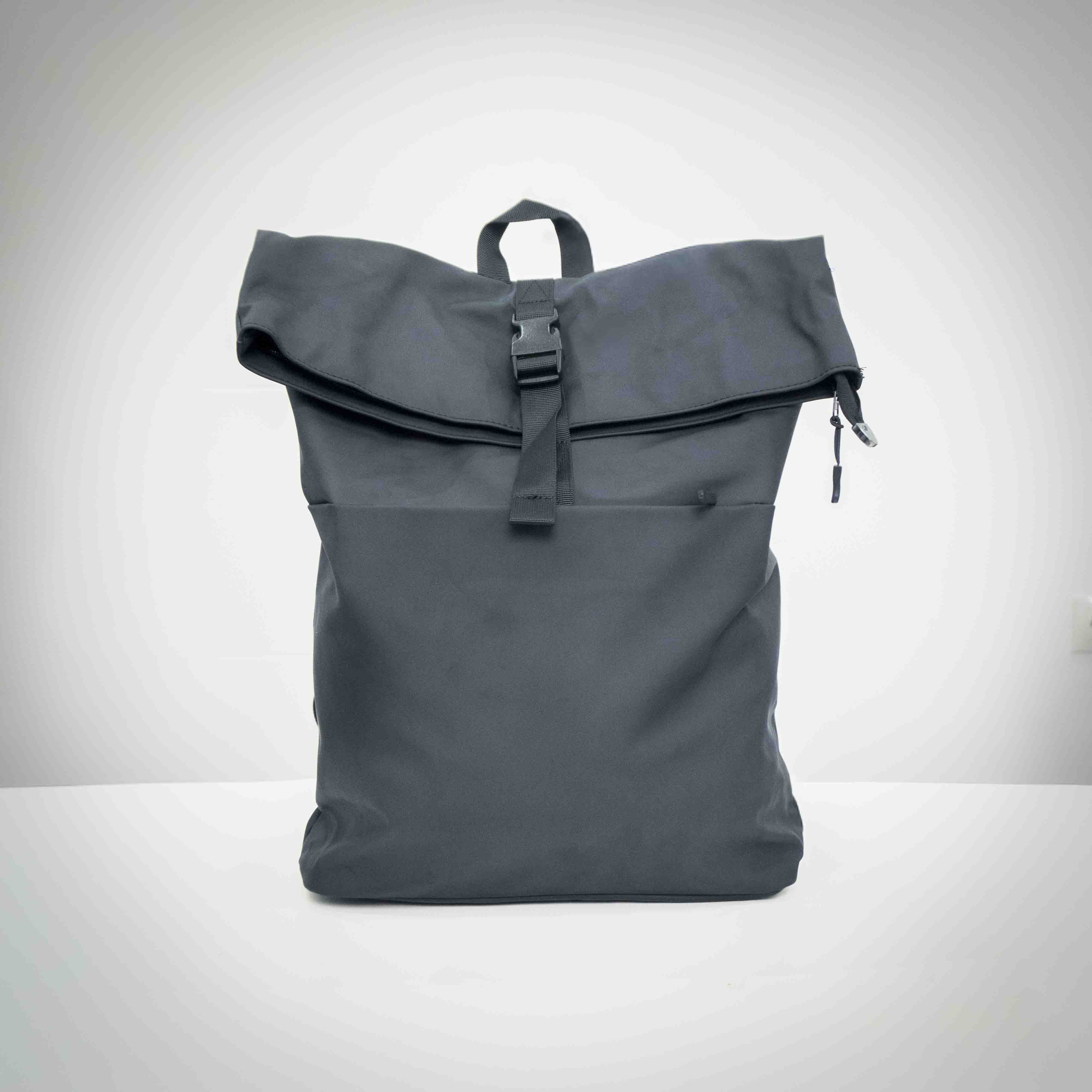 MOCHILA urbana