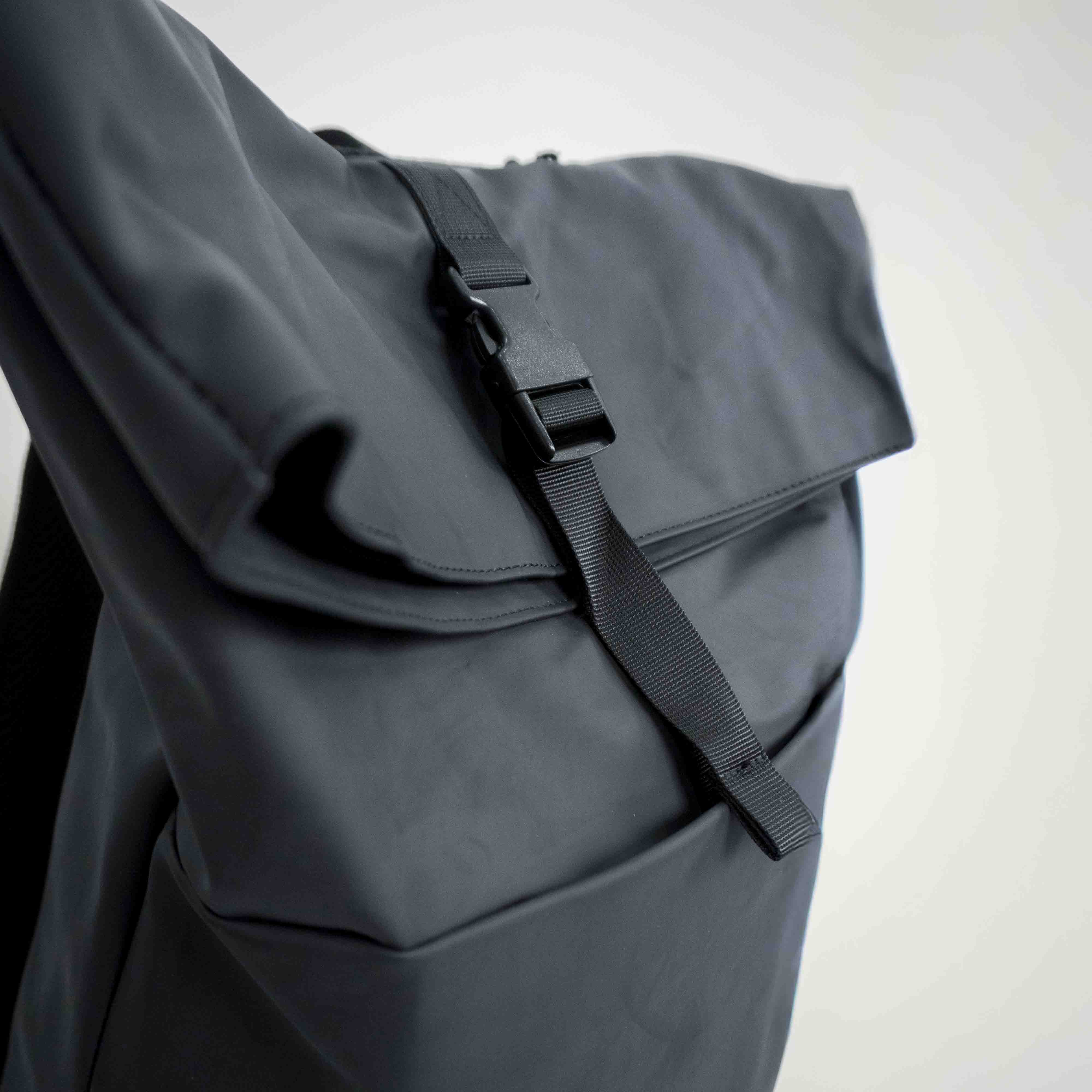 MOCHILA urbana